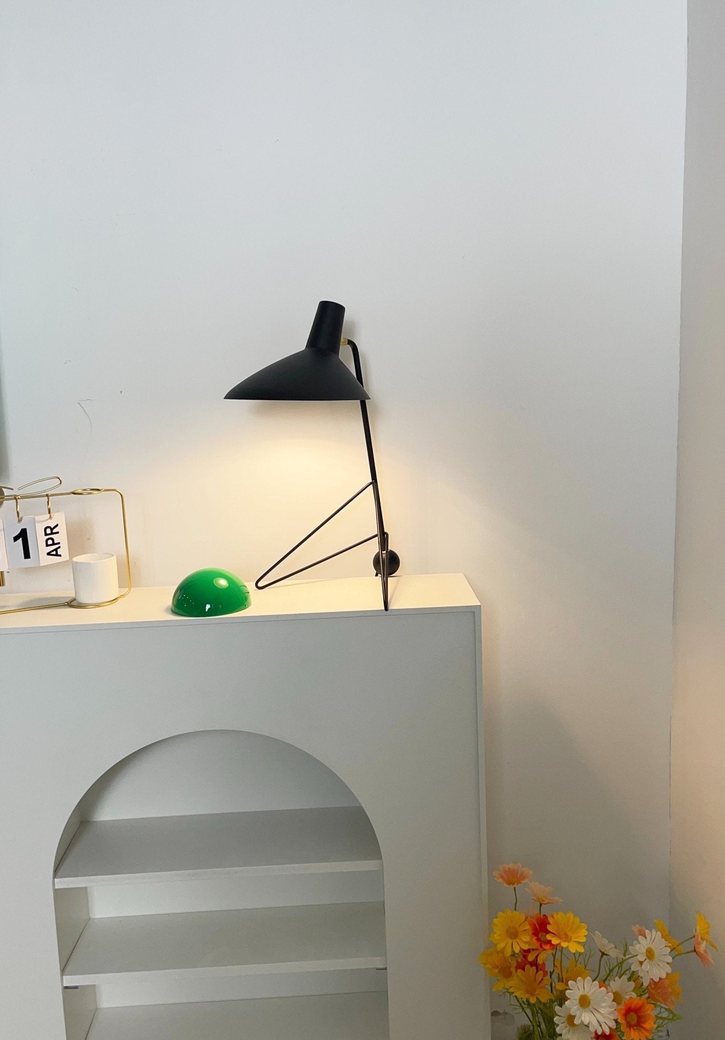 Pivot Industrial Table Lamp-Neutral Decor