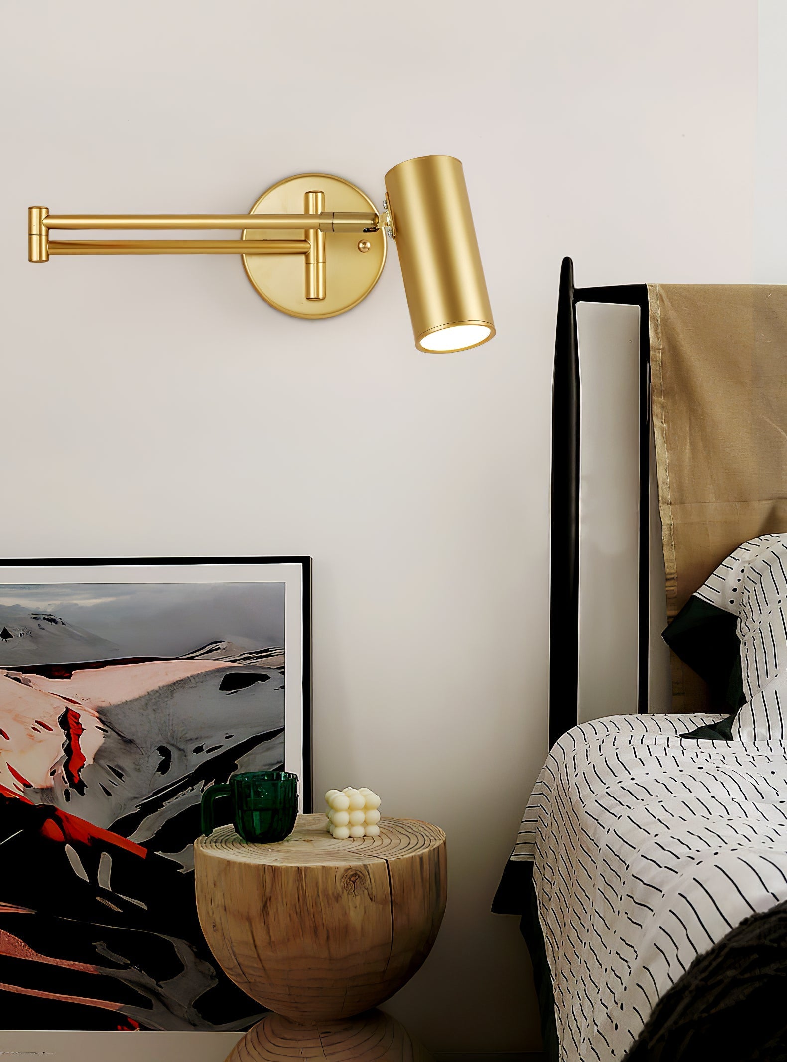 Lustra Wall Sconce Brass Swing Arm Adjustable-Neutral Decor
