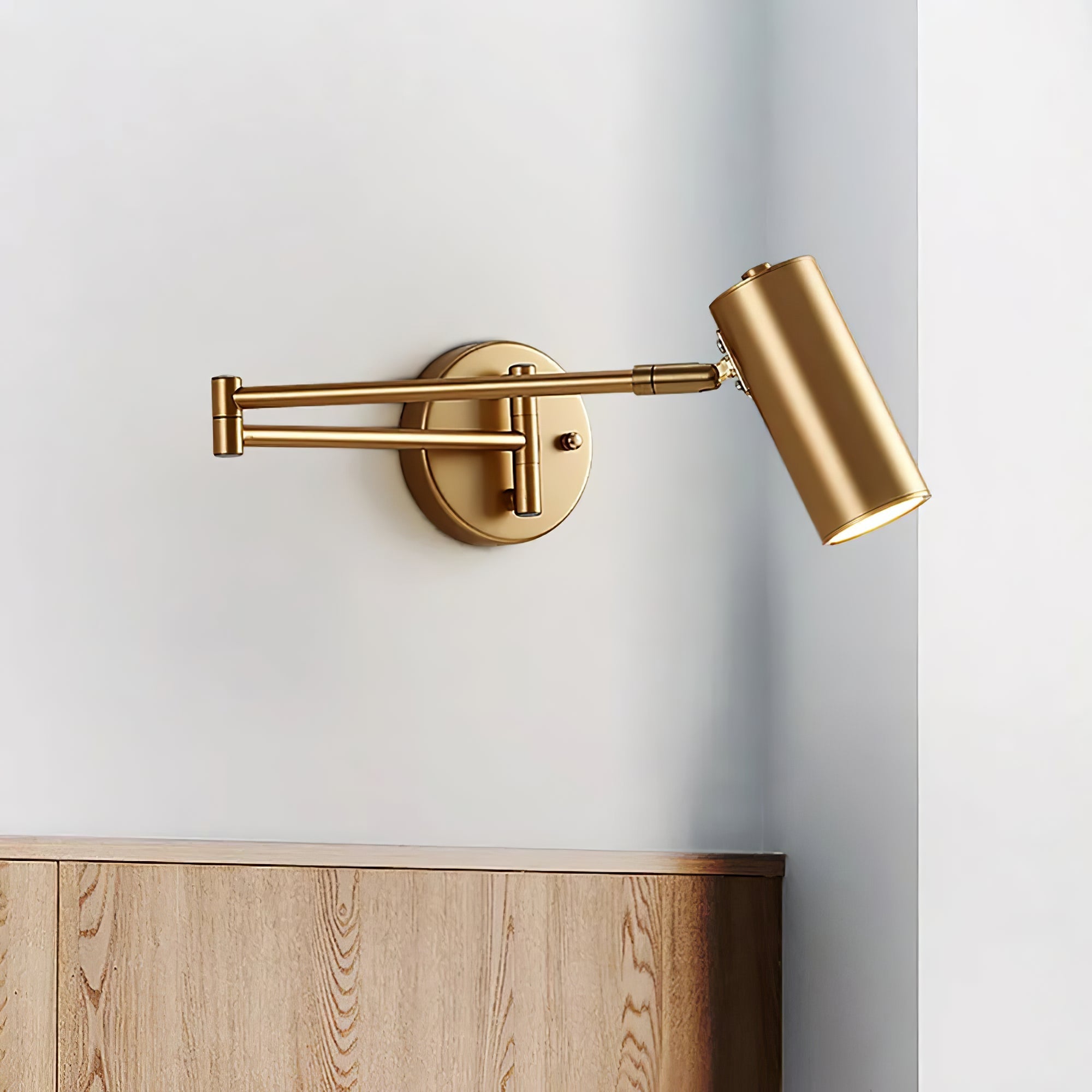 Lustra Wall Sconce Brass Swing Arm Adjustable-Neutral Decor