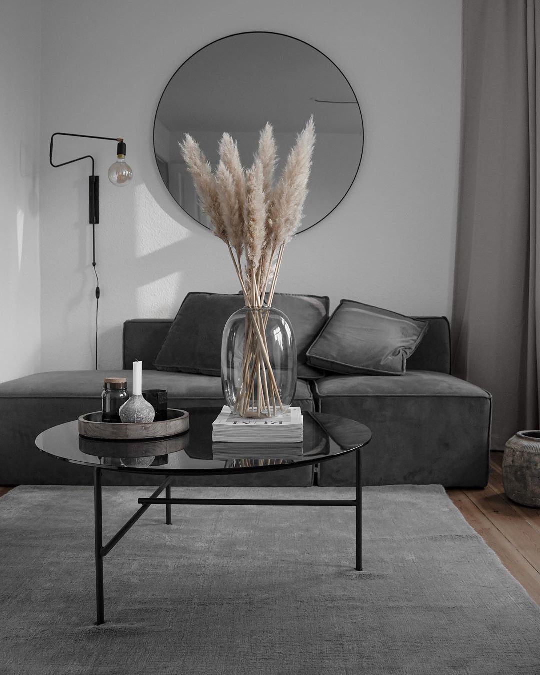 Vera Wall Lamp