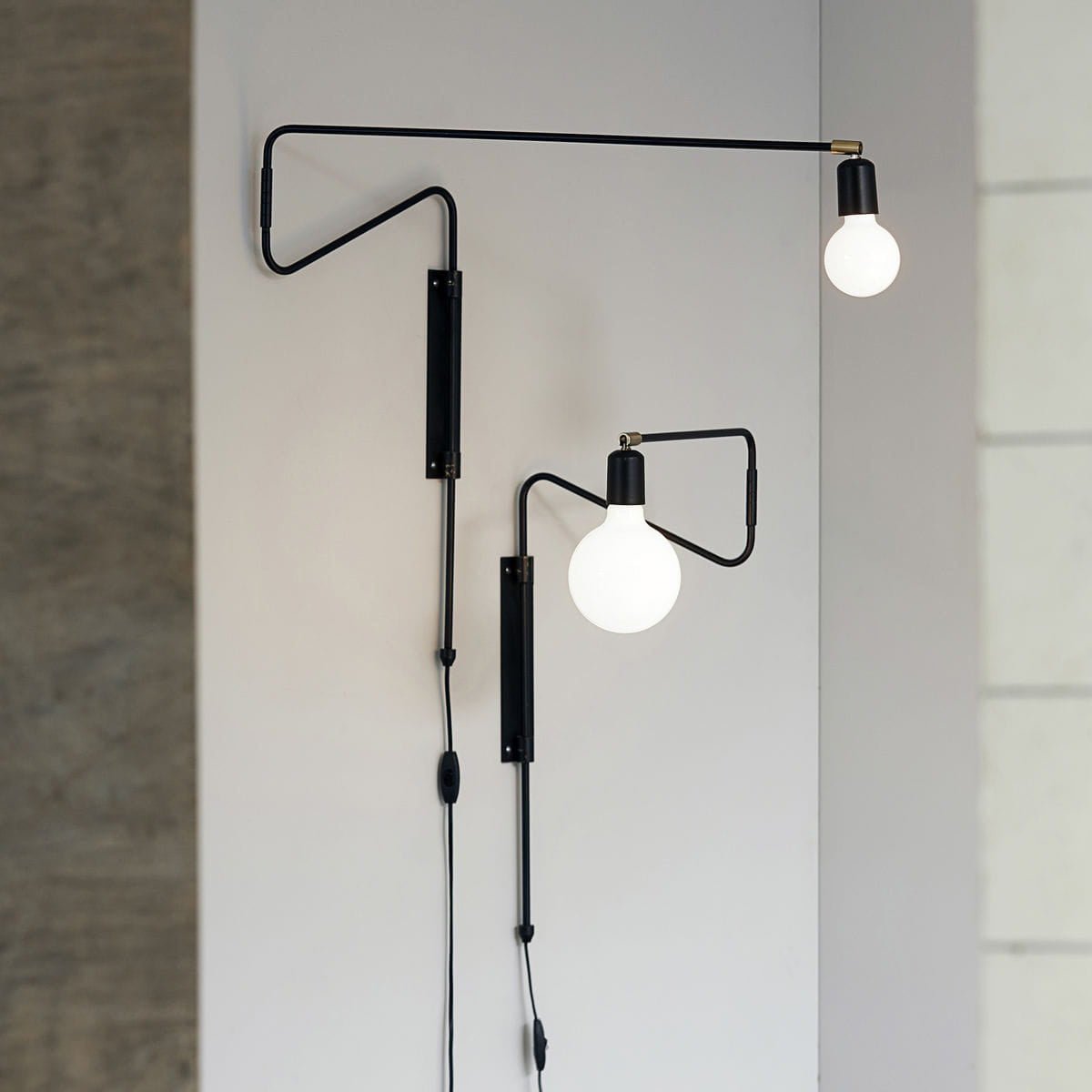Elsoreth Modern Minimalist Swing Wall Lamp-Neutral Decor