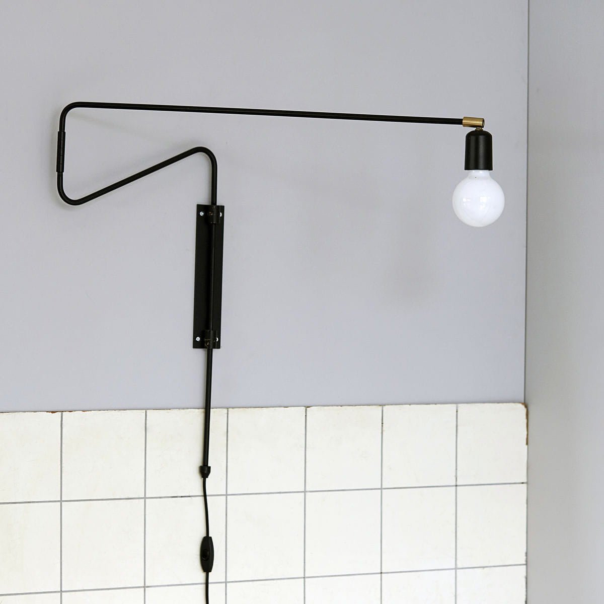 Elsoreth Modern Minimalist Swing Wall Lamp-Neutral Decor