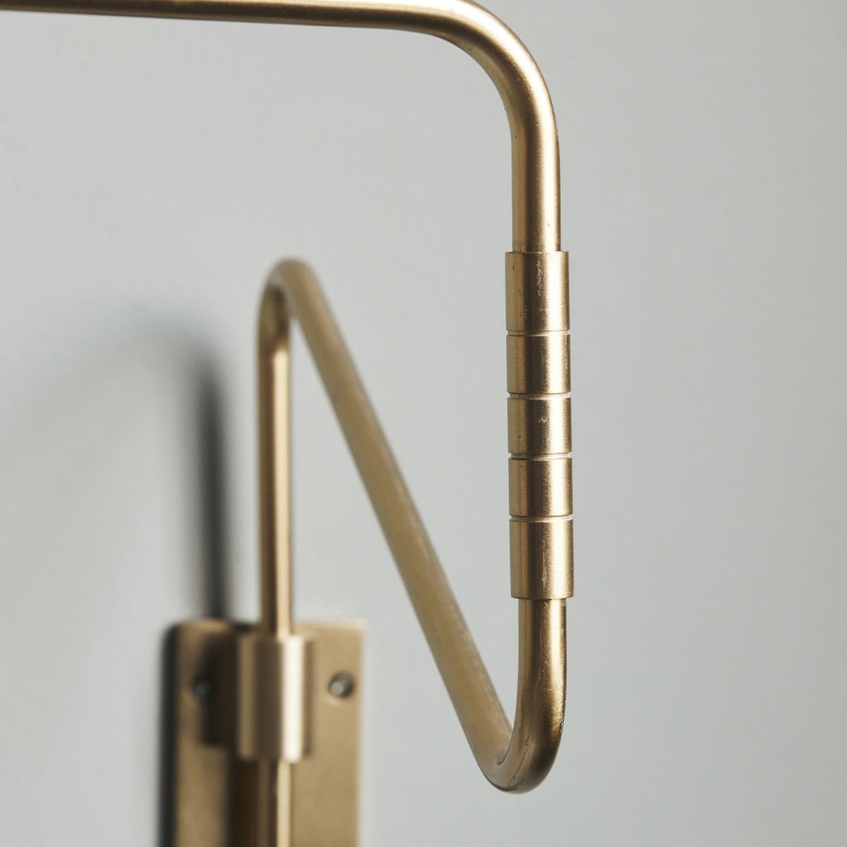 Elsoreth Modern Minimalist Swing Wall Lamp-Neutral Decor