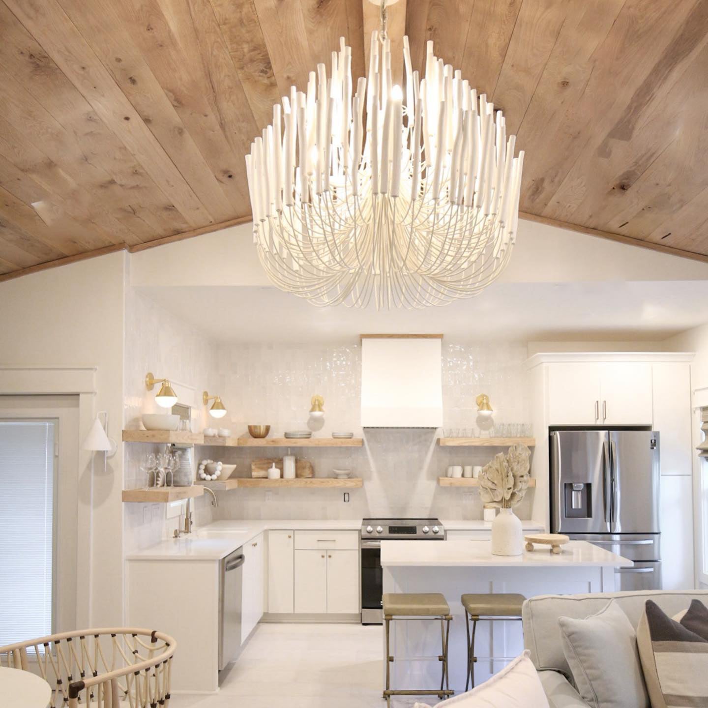 Xantir Postmodern Luxury Wood Chandelier-Neutral Decor
