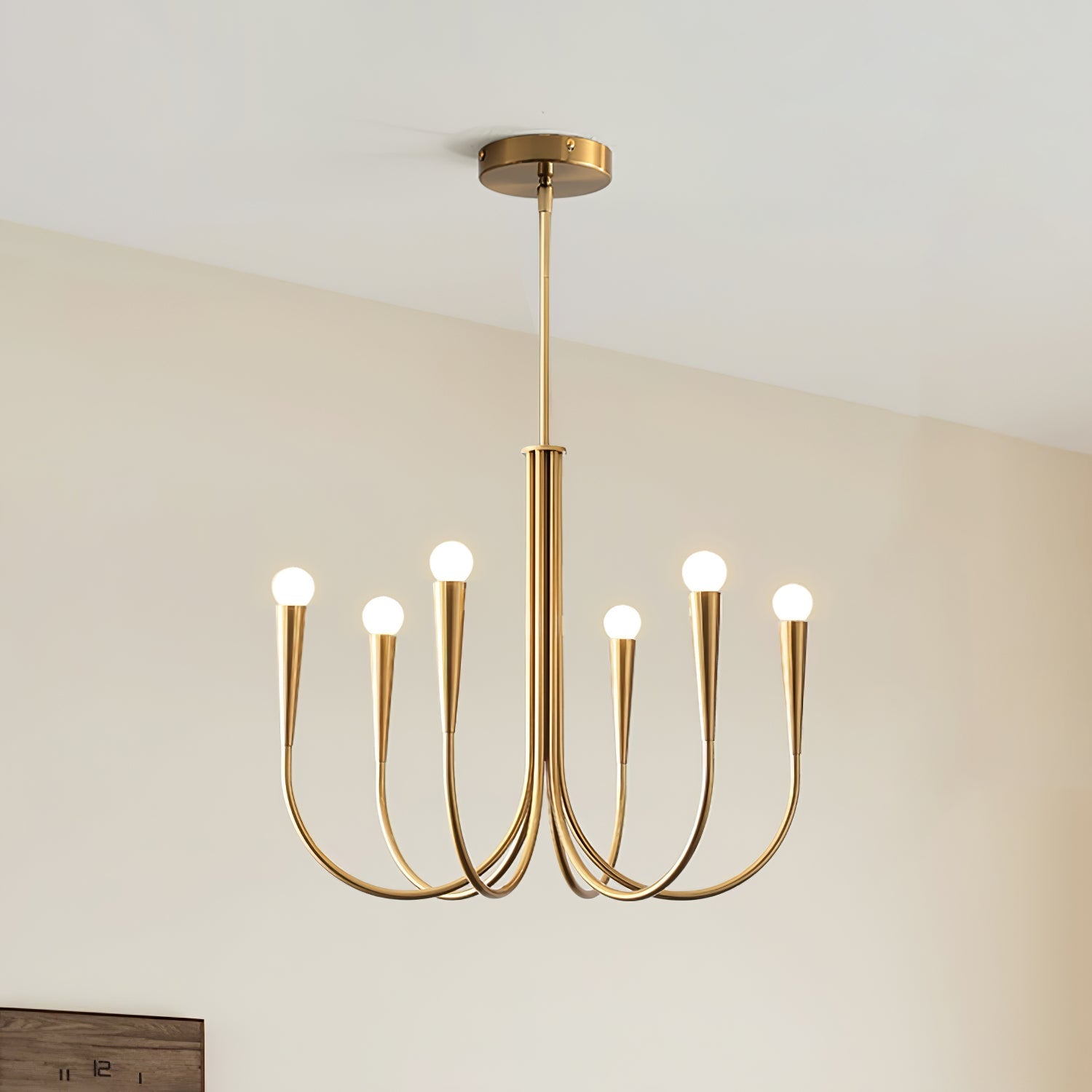 Lustra Chandelier Swoop Arm Brass Minimalist-Neutral Decor