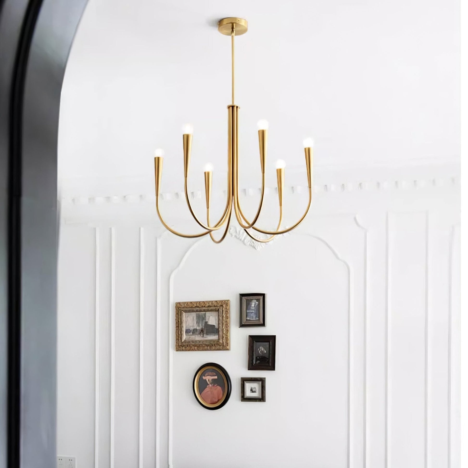 Lustra Chandelier Swoop Arm Brass Minimalist-Neutral Decor