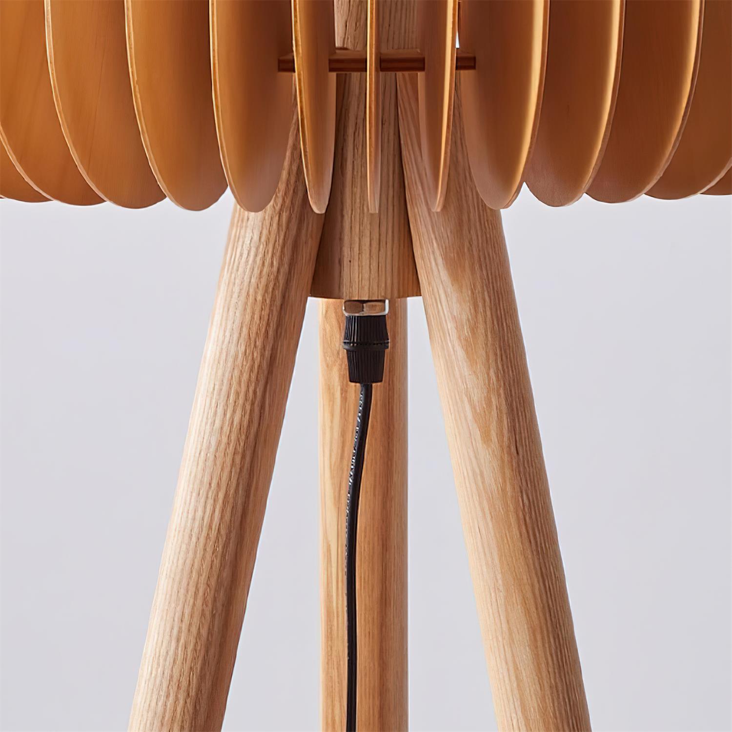 Sylvaris Floor Lamp
