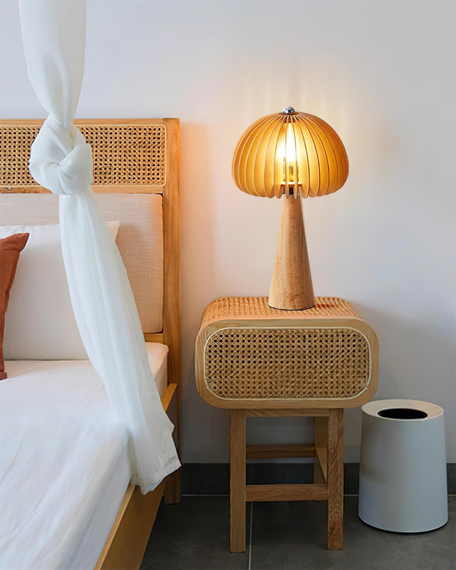 Leif Table Lamp