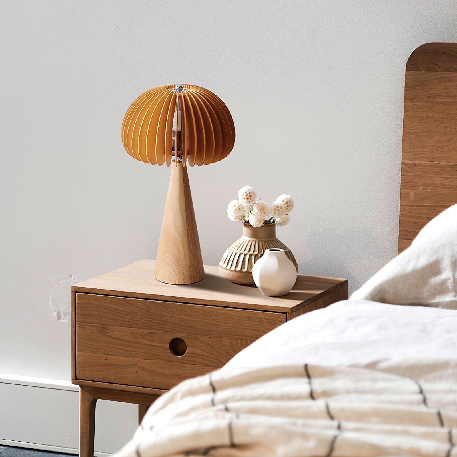 Leif Table Lamp