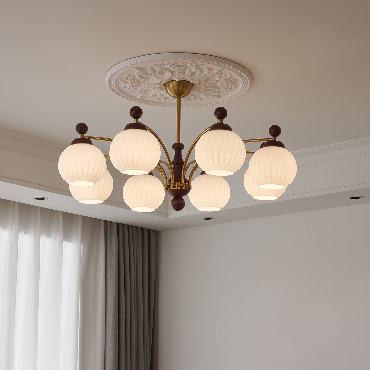 Vedoror Traditional Classic Orb Wood Glass Chandelier-Neutral Decor