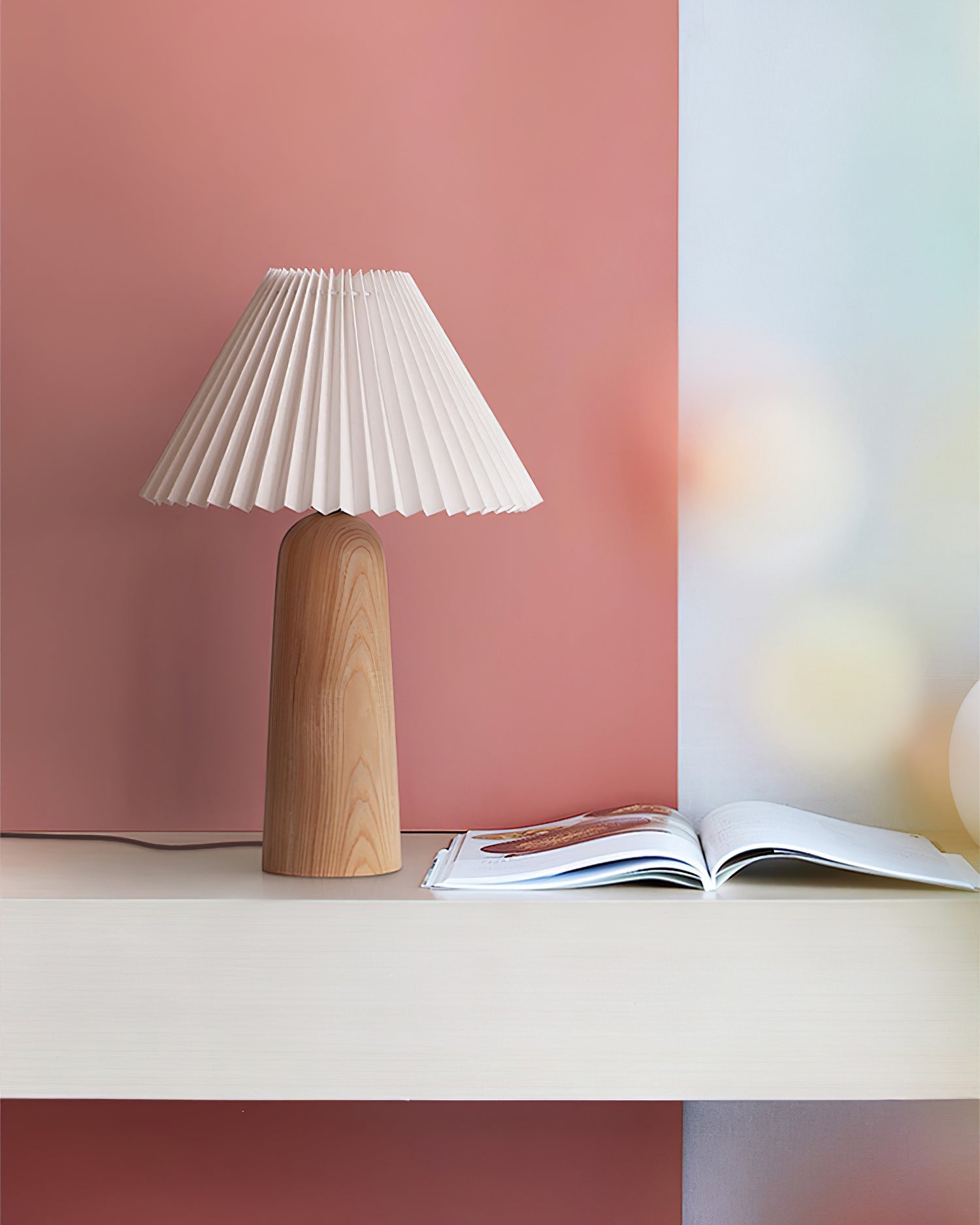 Kaelen Table Lamp