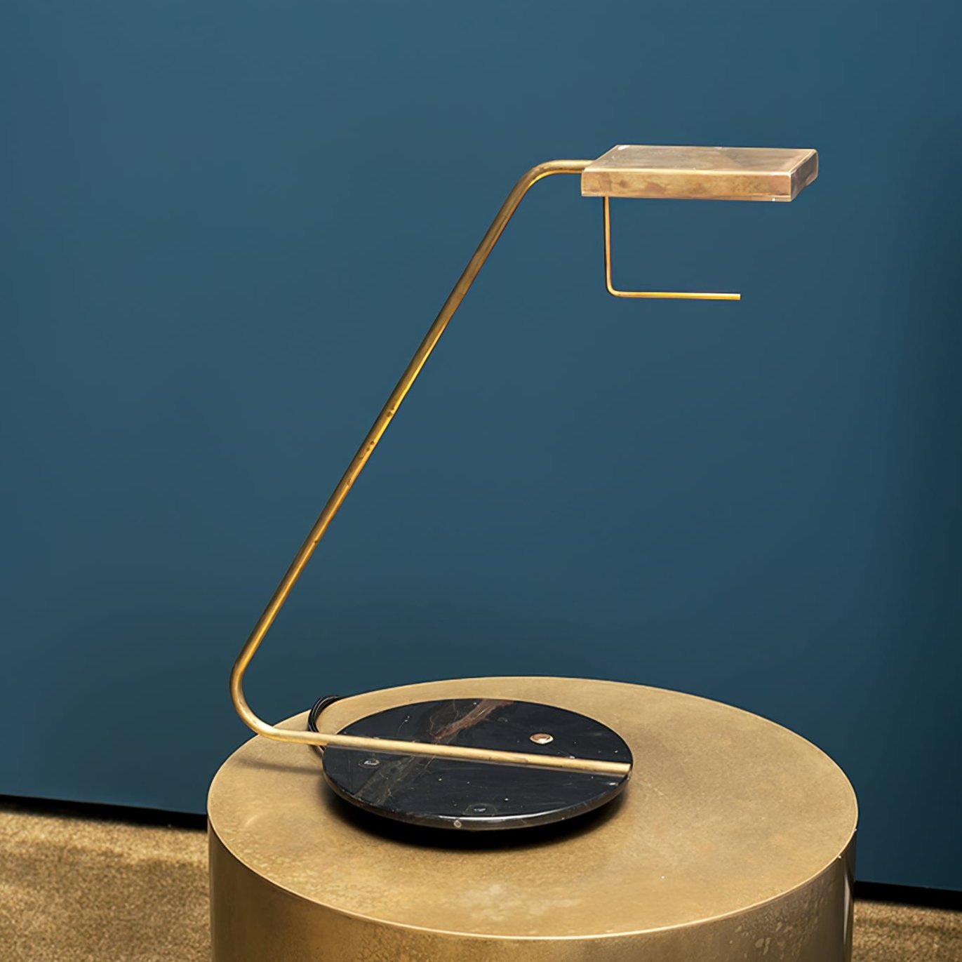 Zyra Minimalist Marble Floor Lamp-Neutral Decor