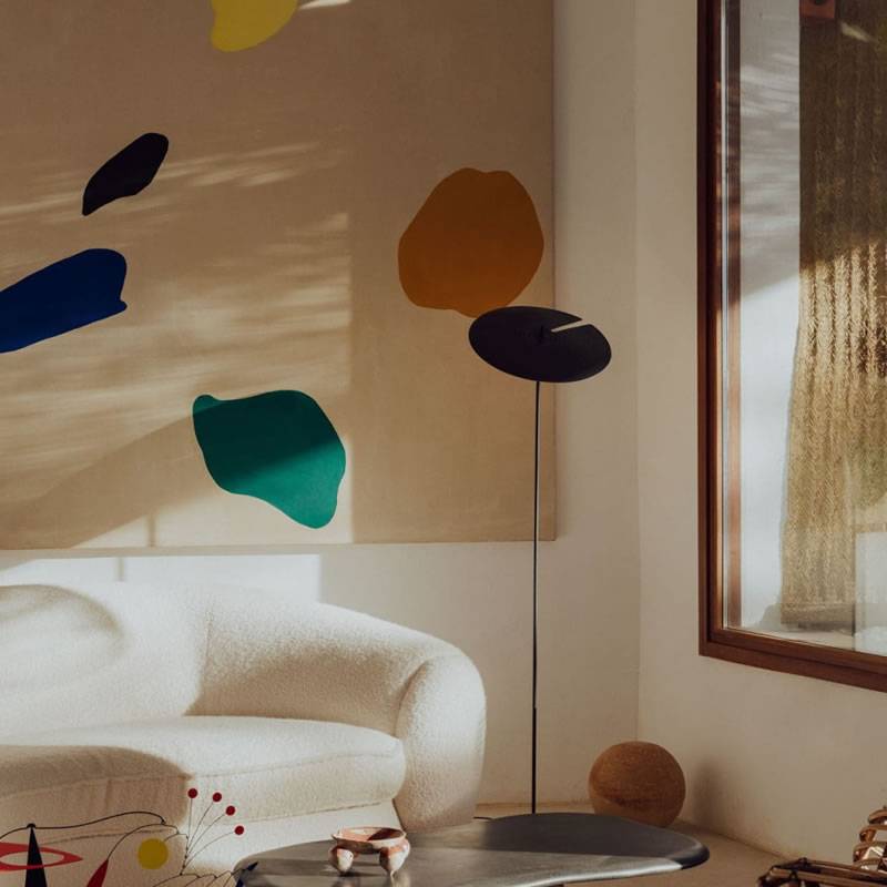 Spira Modern Aluminum Floor Lamp-Neutral Decor
