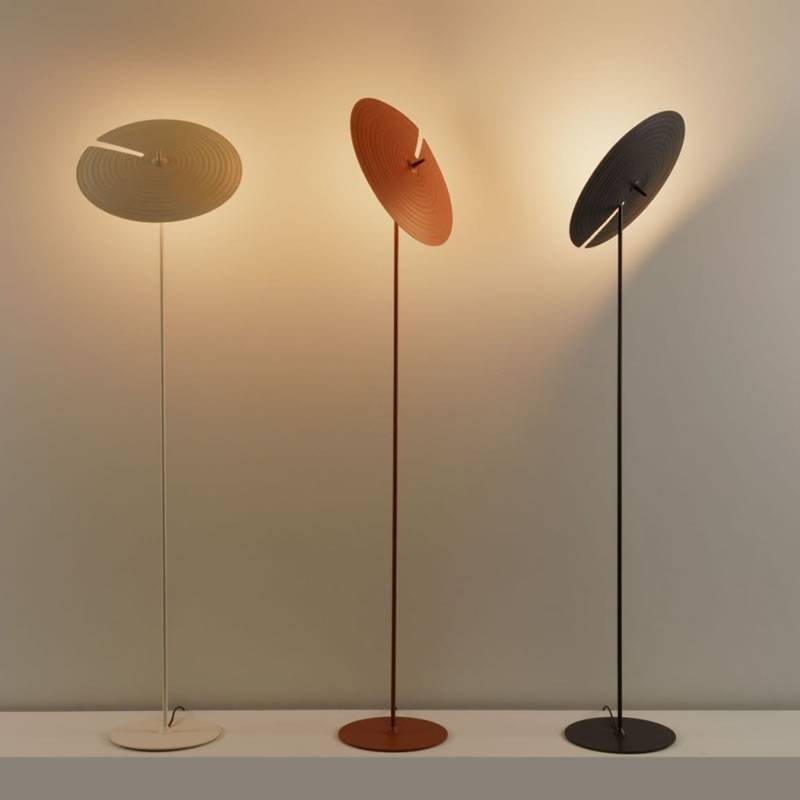 Spira Modern Aluminum Floor Lamp-Neutral Decor