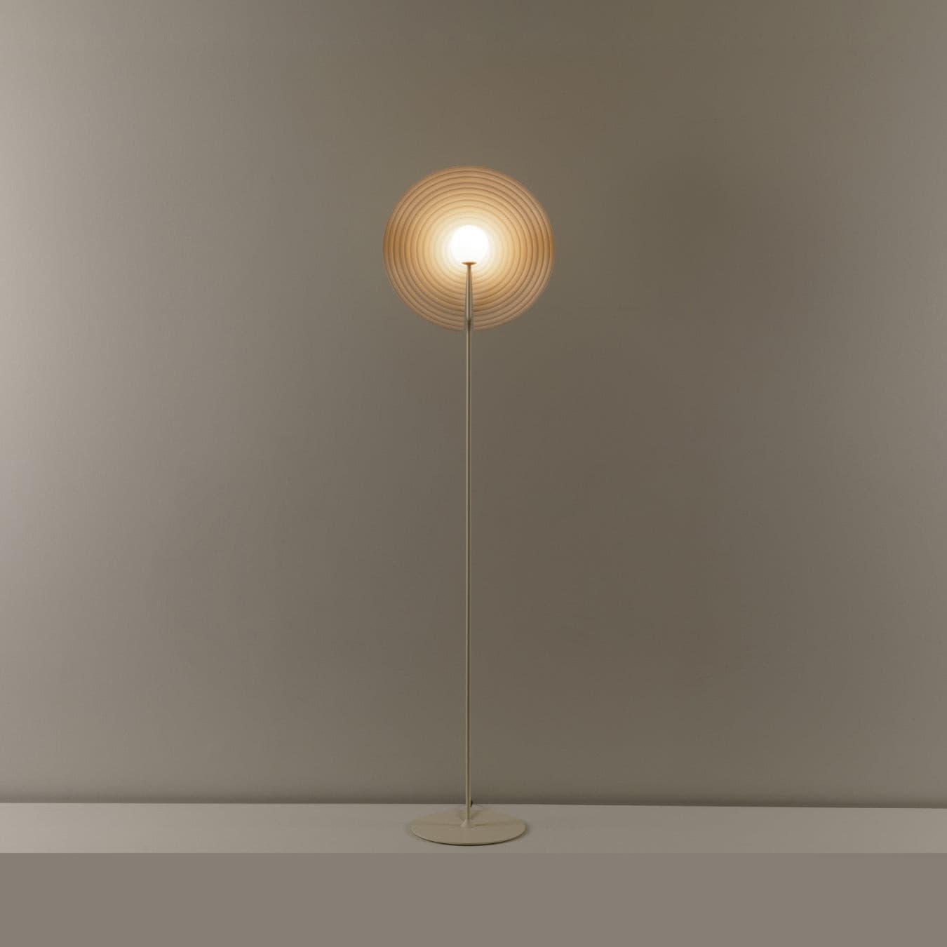 Avvarir Classic Nordic Art Wall Lamp-Neutral Decor