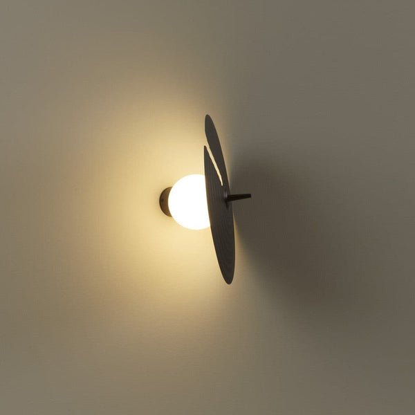 Avvarir Classic Nordic Art Wall Lamp-Neutral Decor