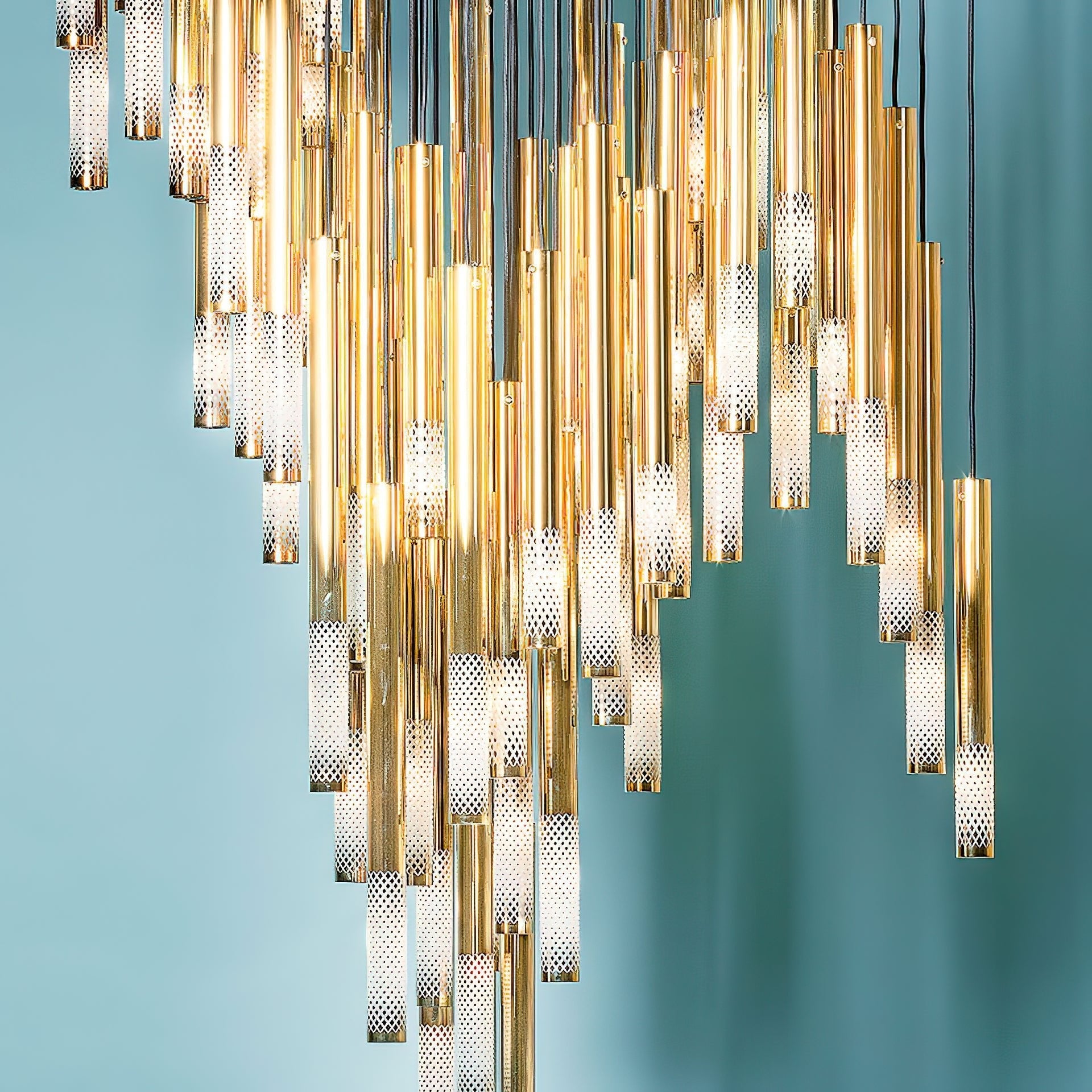 Ovynira Gold Rod Chandelier-Neutral Decor
