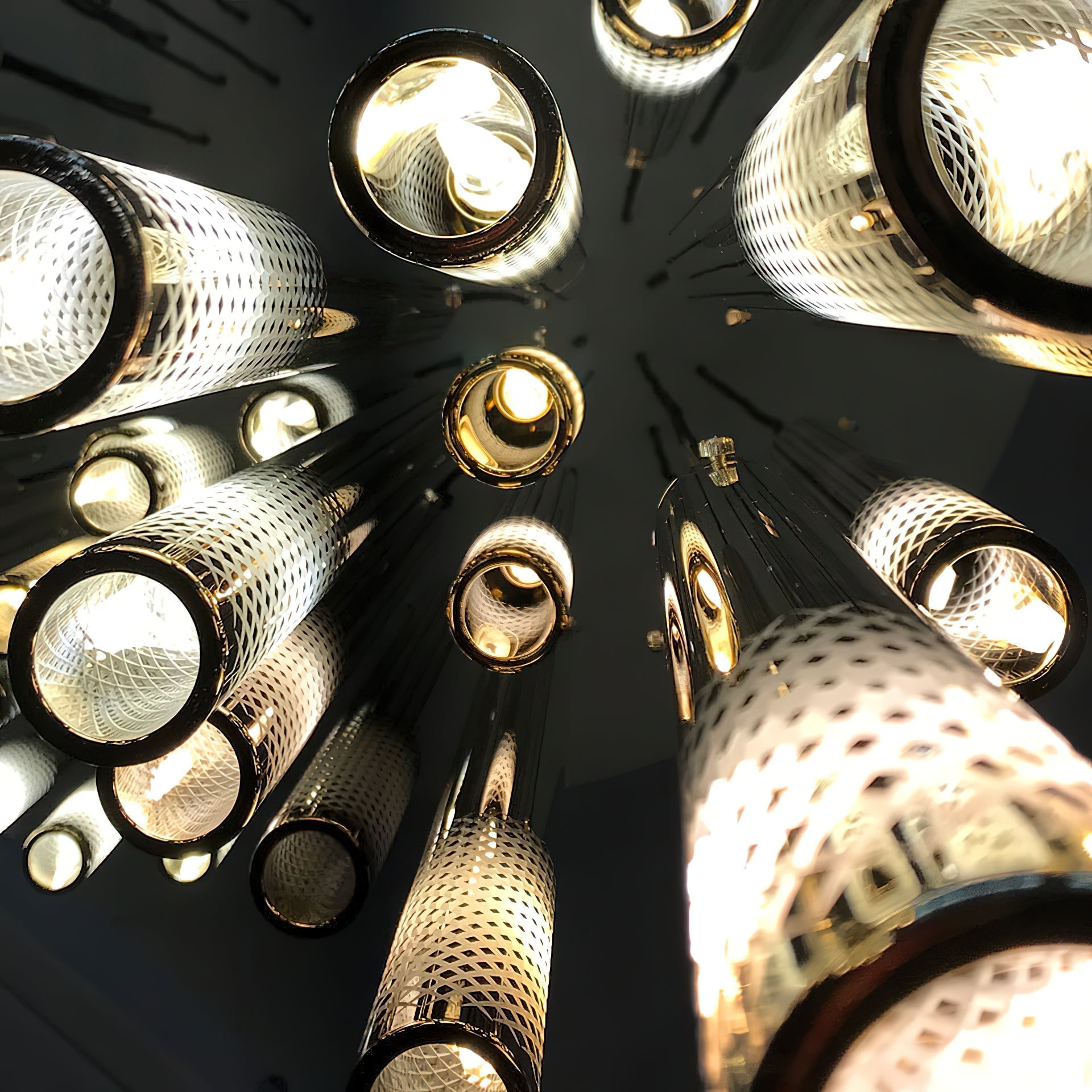 Ovynira Gold Rod Chandelier-Neutral Decor