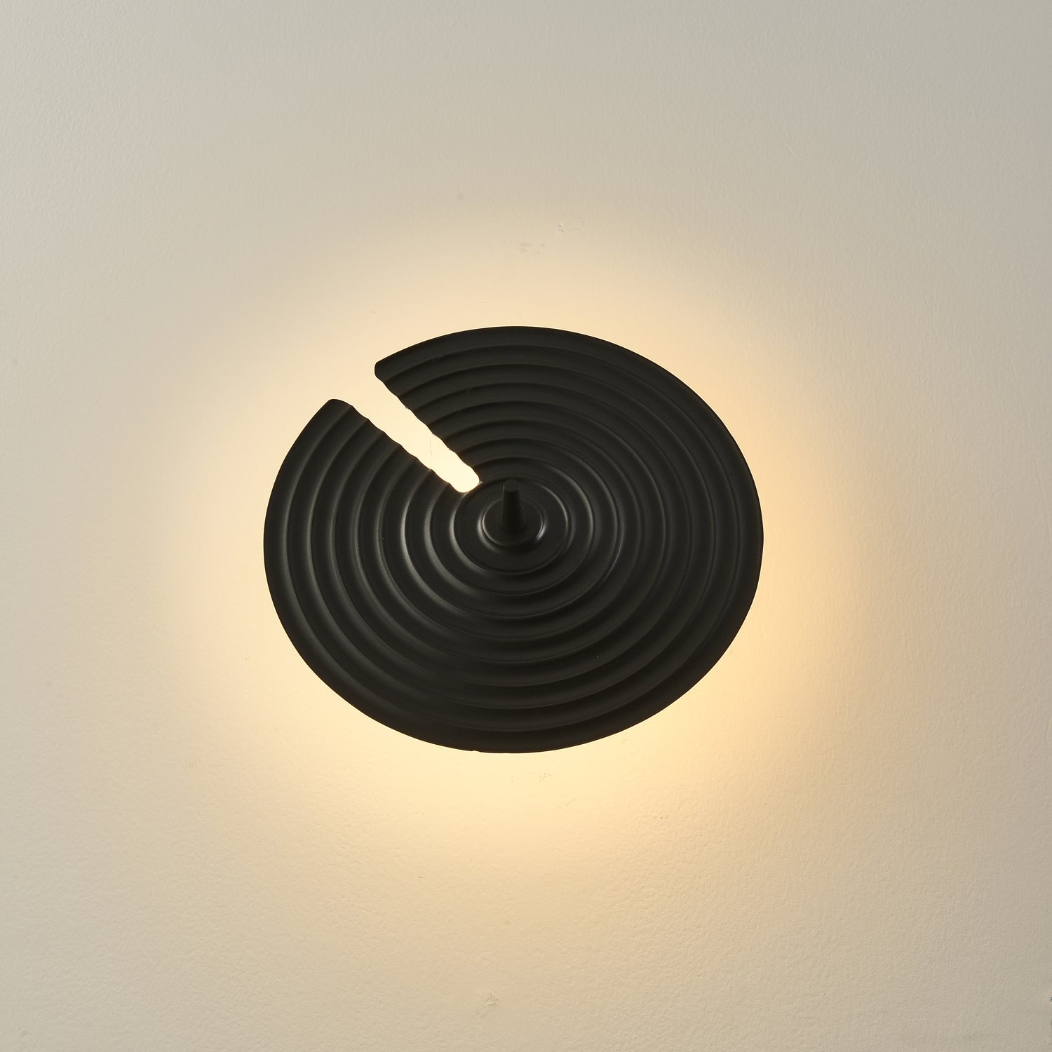 Avvarir Classic Nordic Art Wall Lamp-Neutral Decor