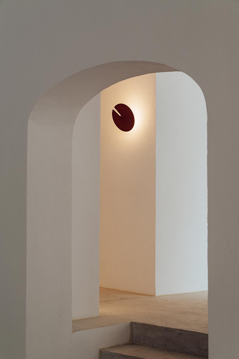 Avvarir Classic Nordic Art Wall Lamp-Neutral Decor