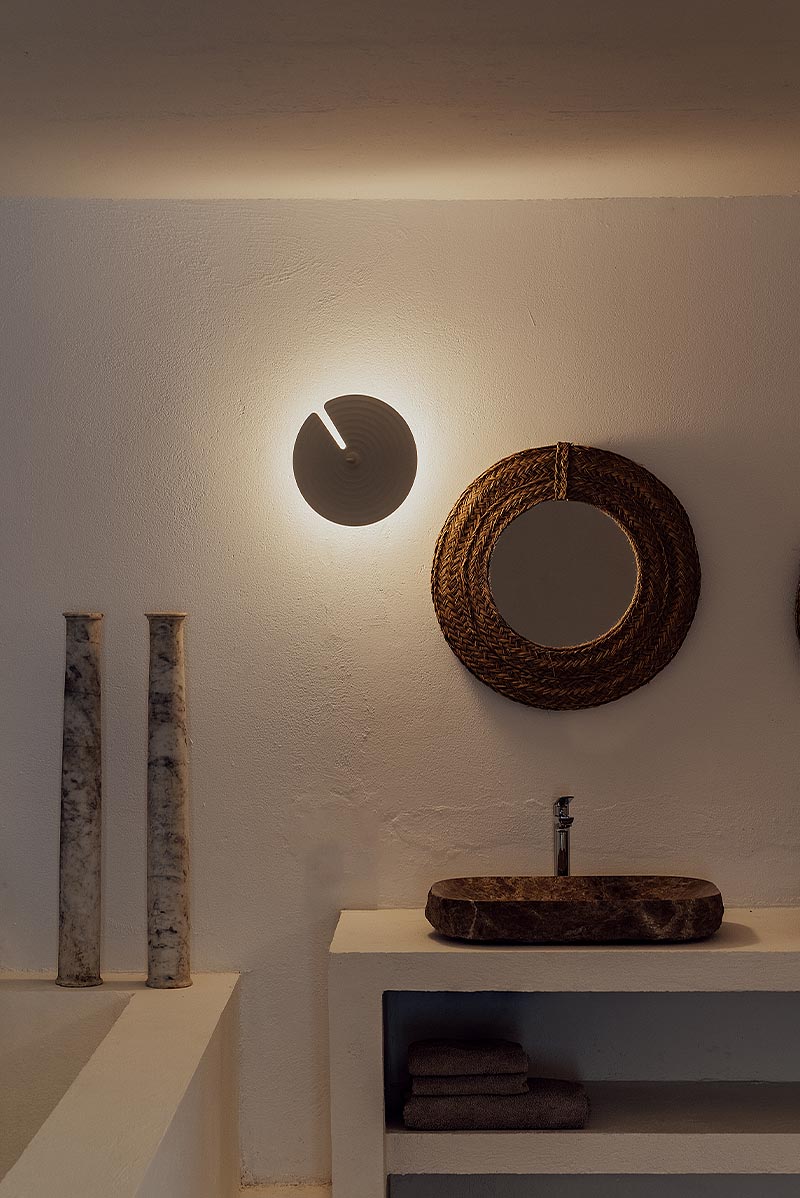 Avvarir Classic Nordic Art Wall Lamp-Neutral Decor