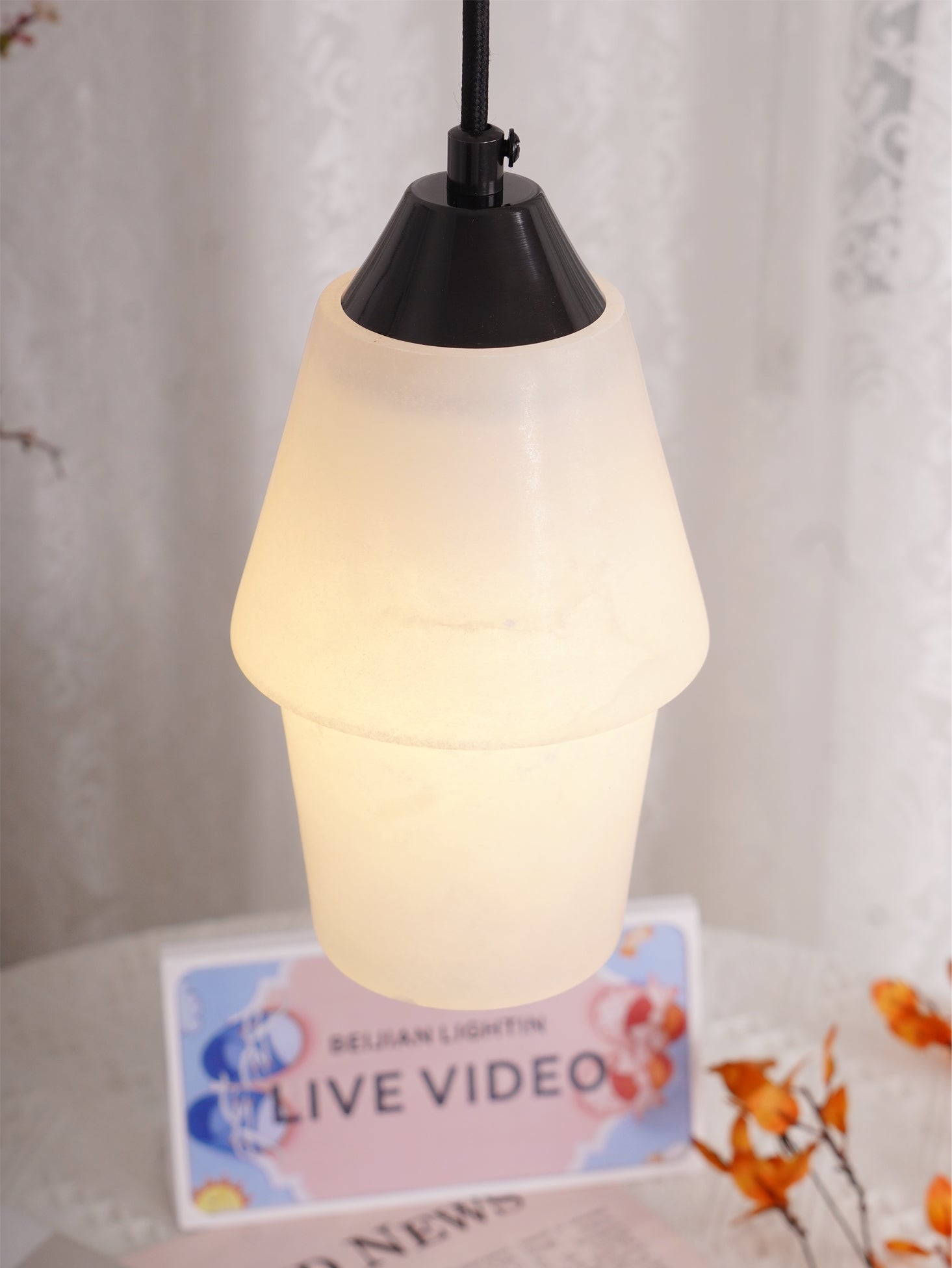 Ostara Brass & Alabaster Pendant Lamp-Neutral Decor