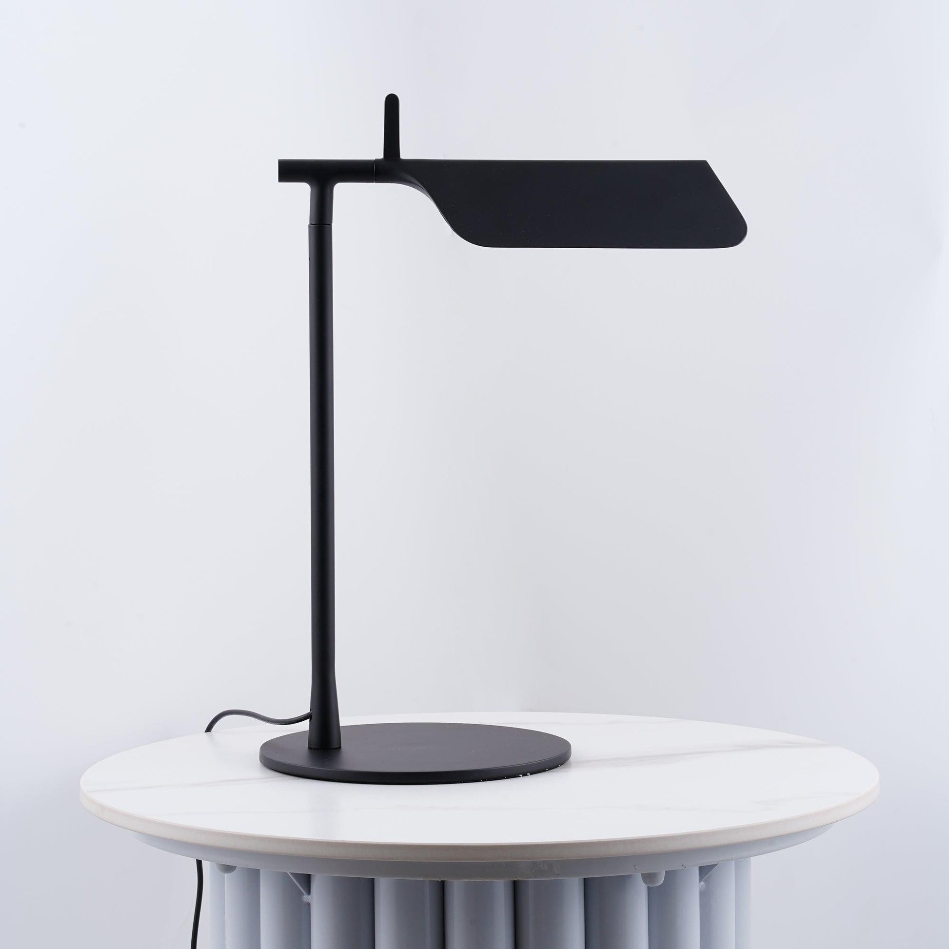 Cilorn Acrylic Minimalist Table Lamp-Neutral Decor
