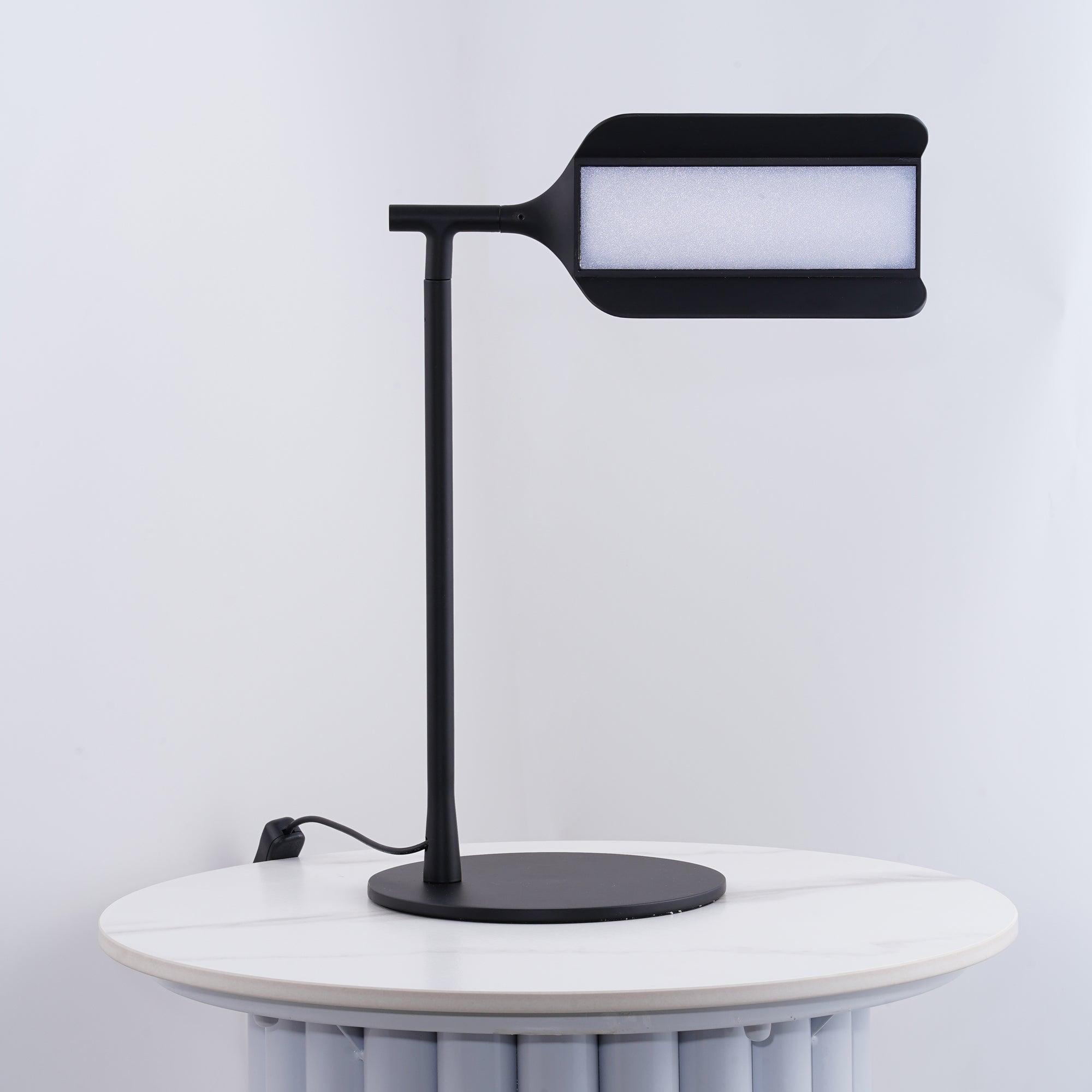Cilorn Acrylic Minimalist Table Lamp-Neutral Decor
