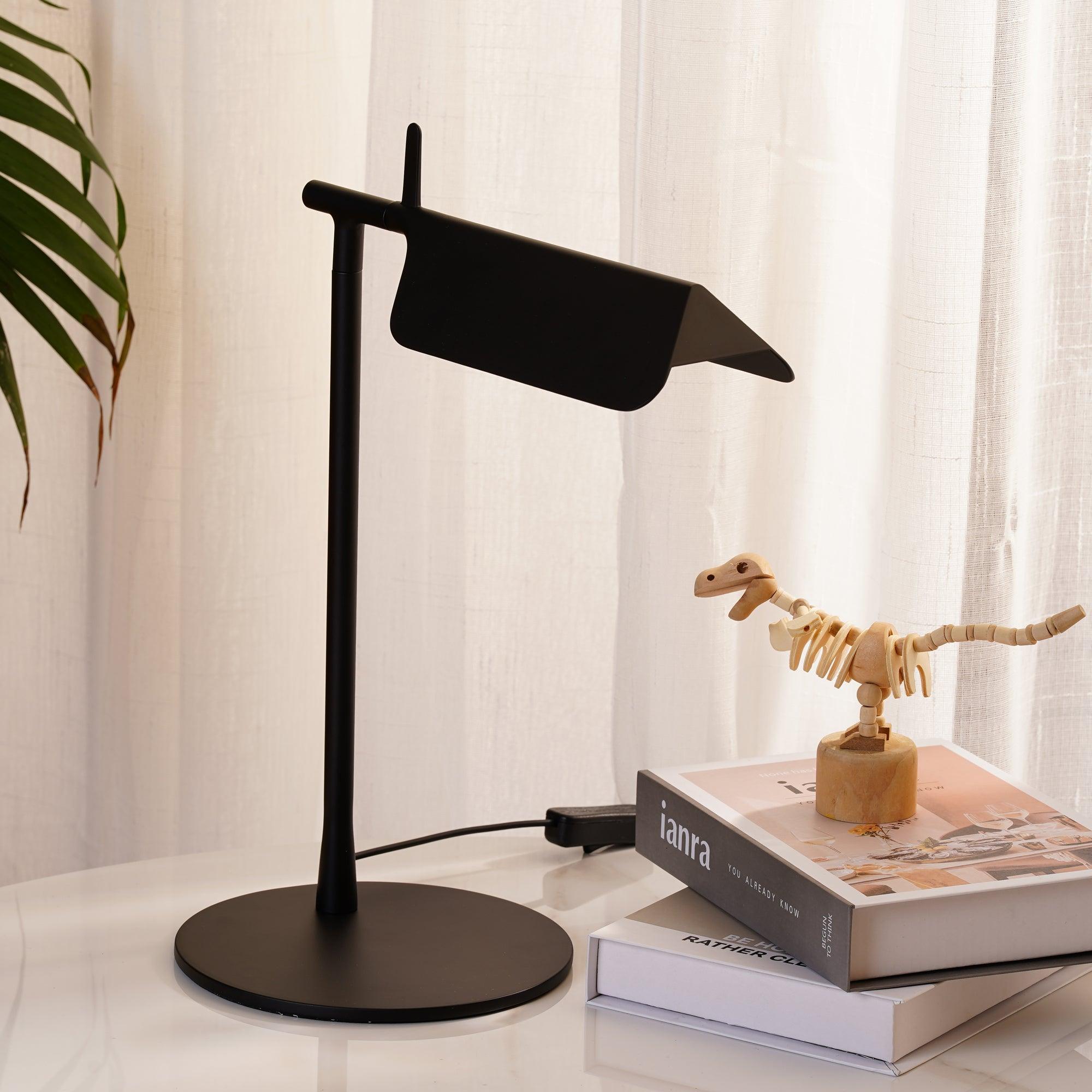 Cilorn Acrylic Minimalist Table Lamp-Neutral Decor