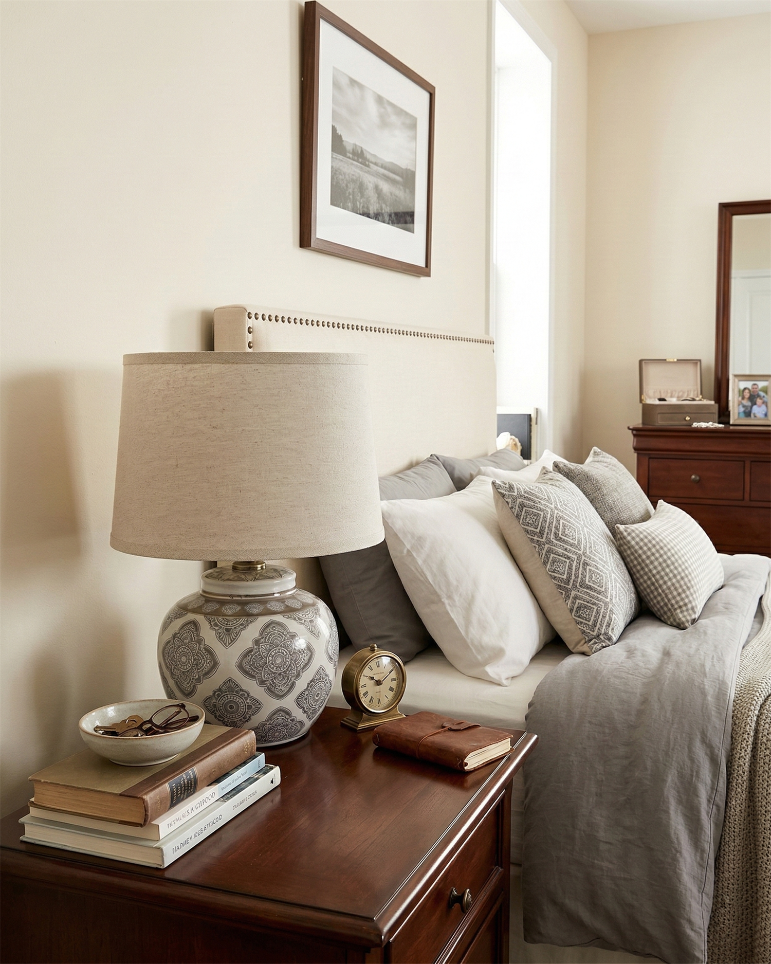 Clotilde Table Lamp
