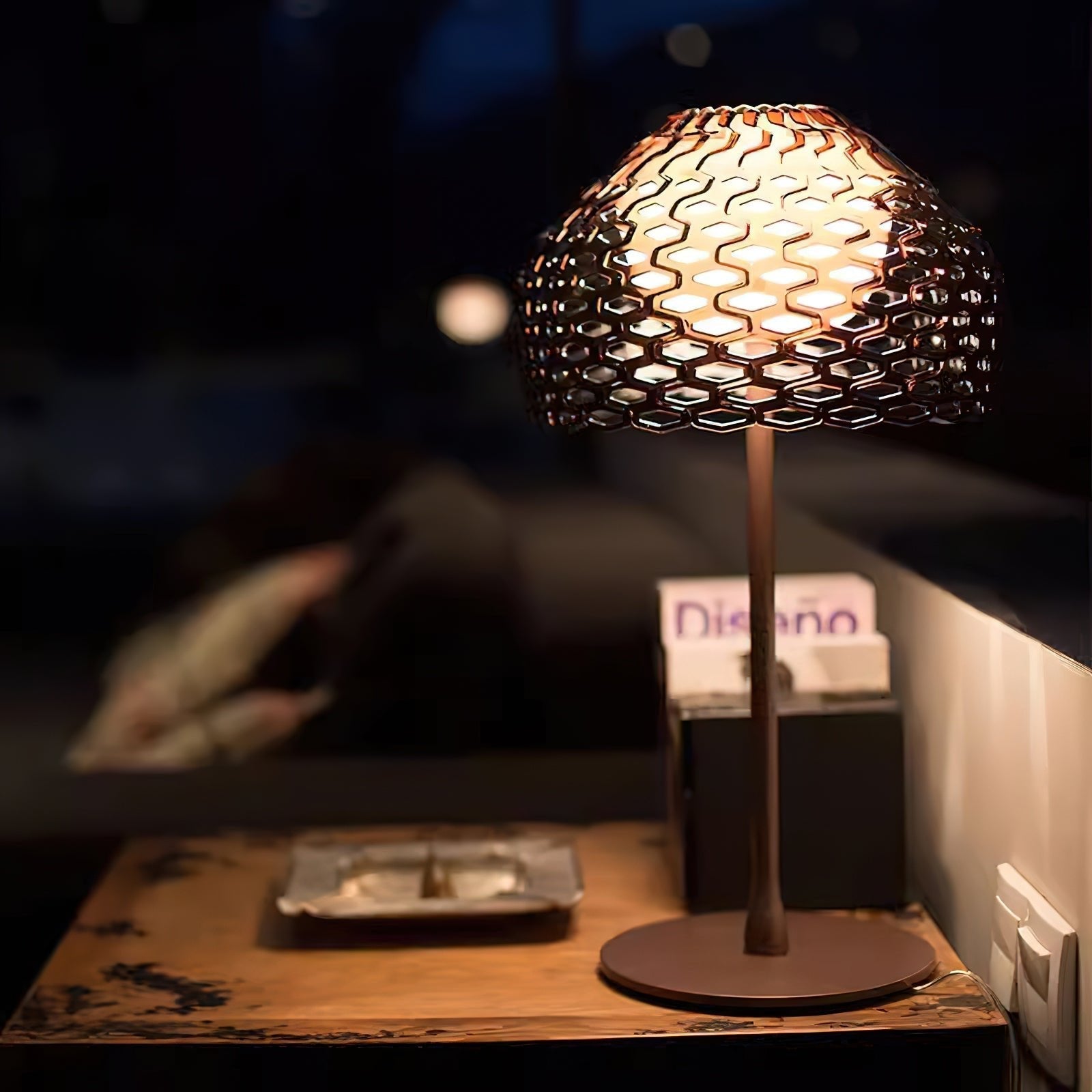 Vintace Plastic Industrial Table Lamp-Neutral Decor