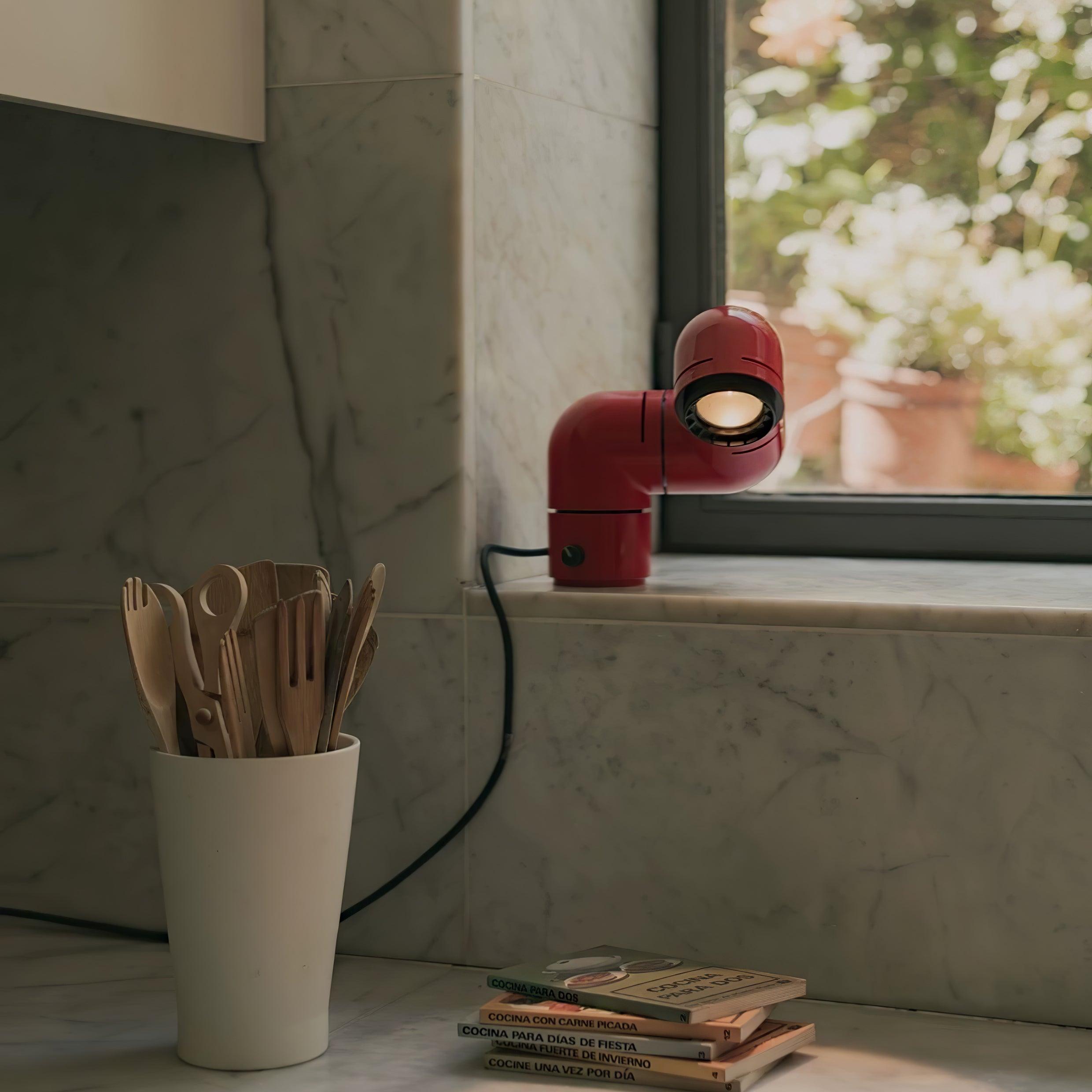 Liorain Resin Playful Table Lamp-Neutral Decor