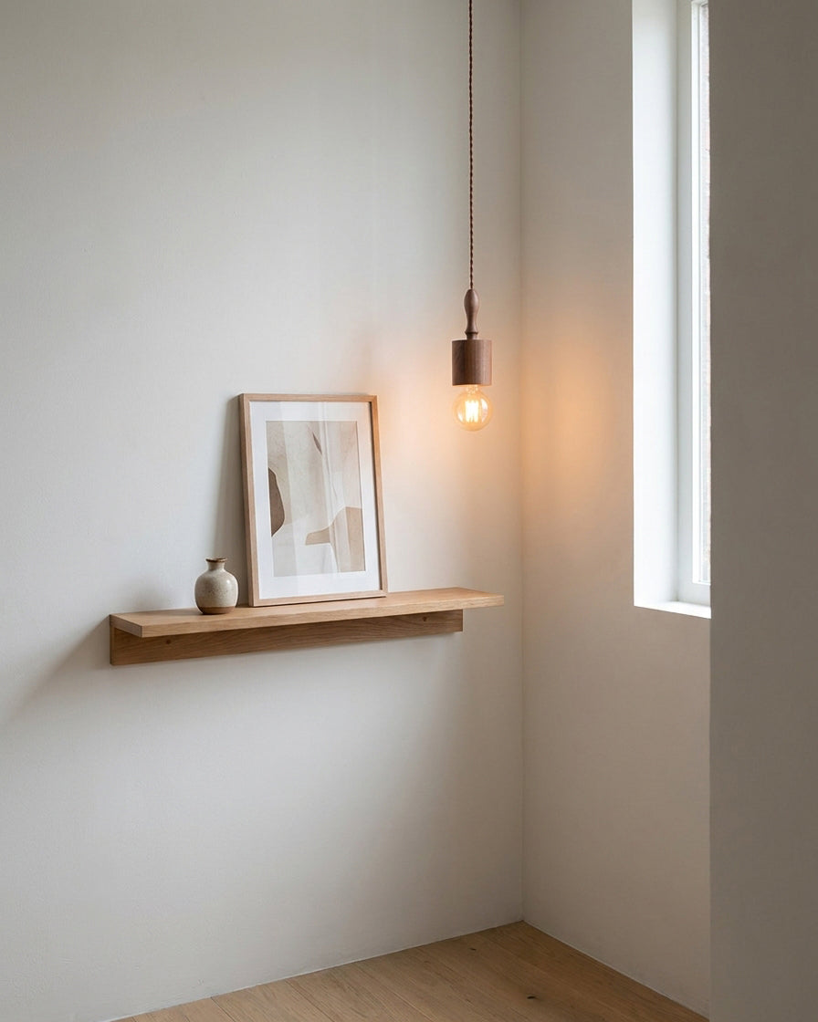 Chock Pendant Light
