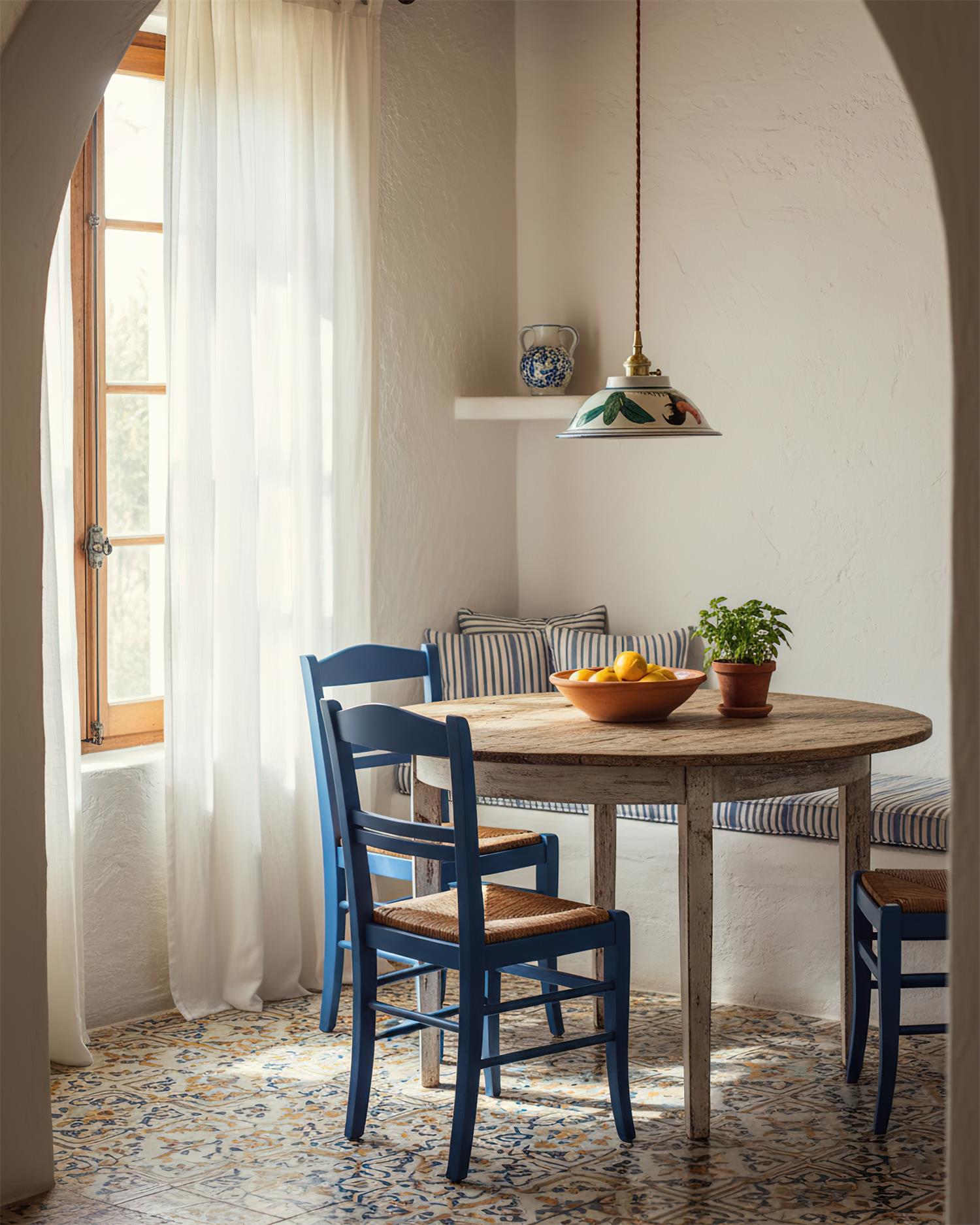 Luna Pendant Lamp