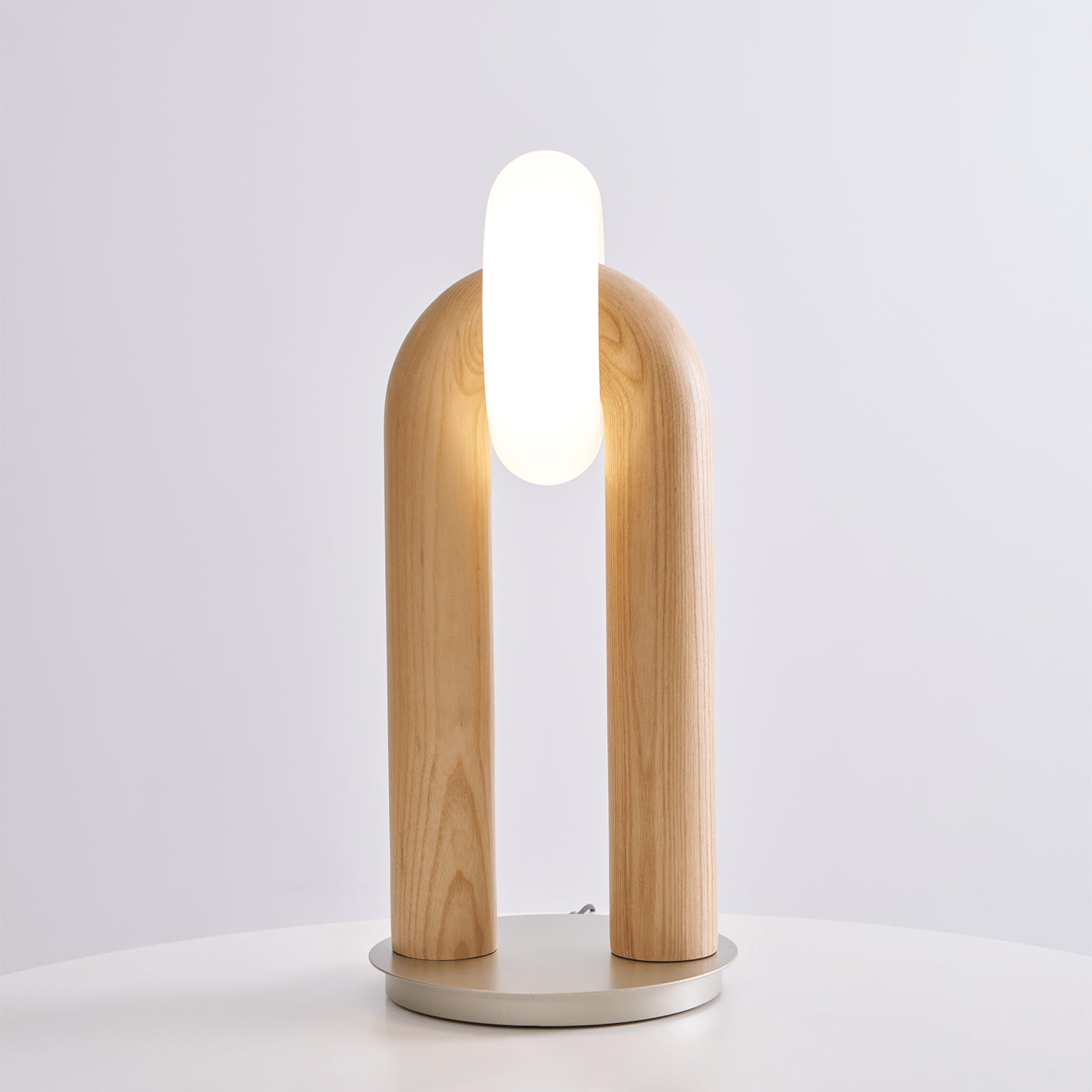 Raelix Wood Vintage Table Lamp-Neutral Decor
