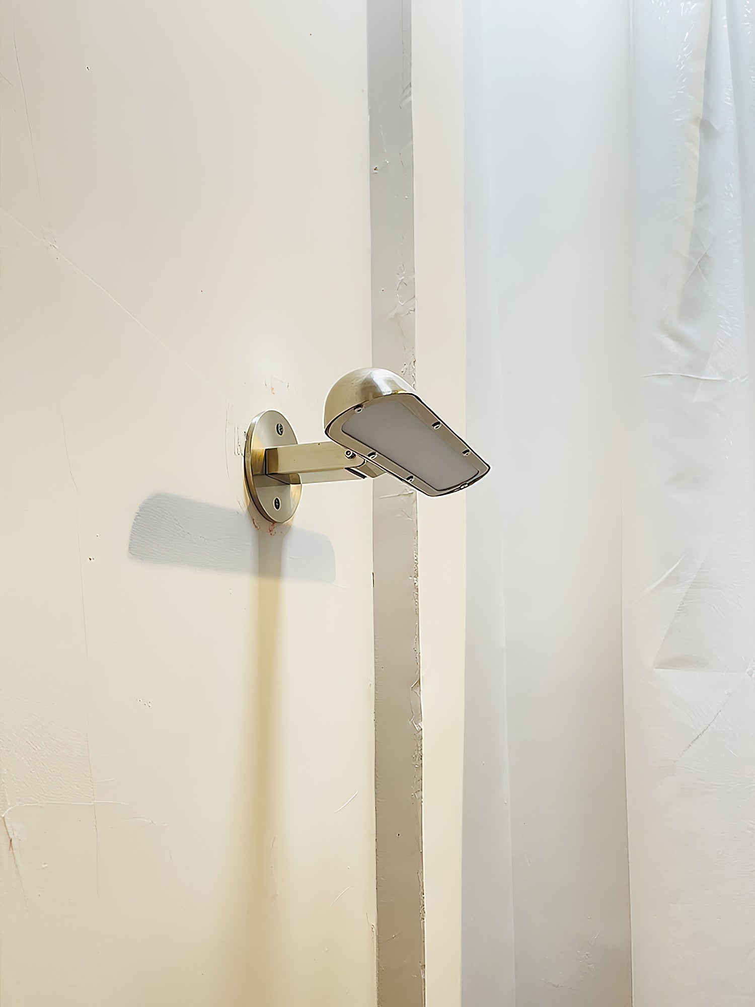 Rear view showing the mounting plate of the Teetoo Wall Lamp.