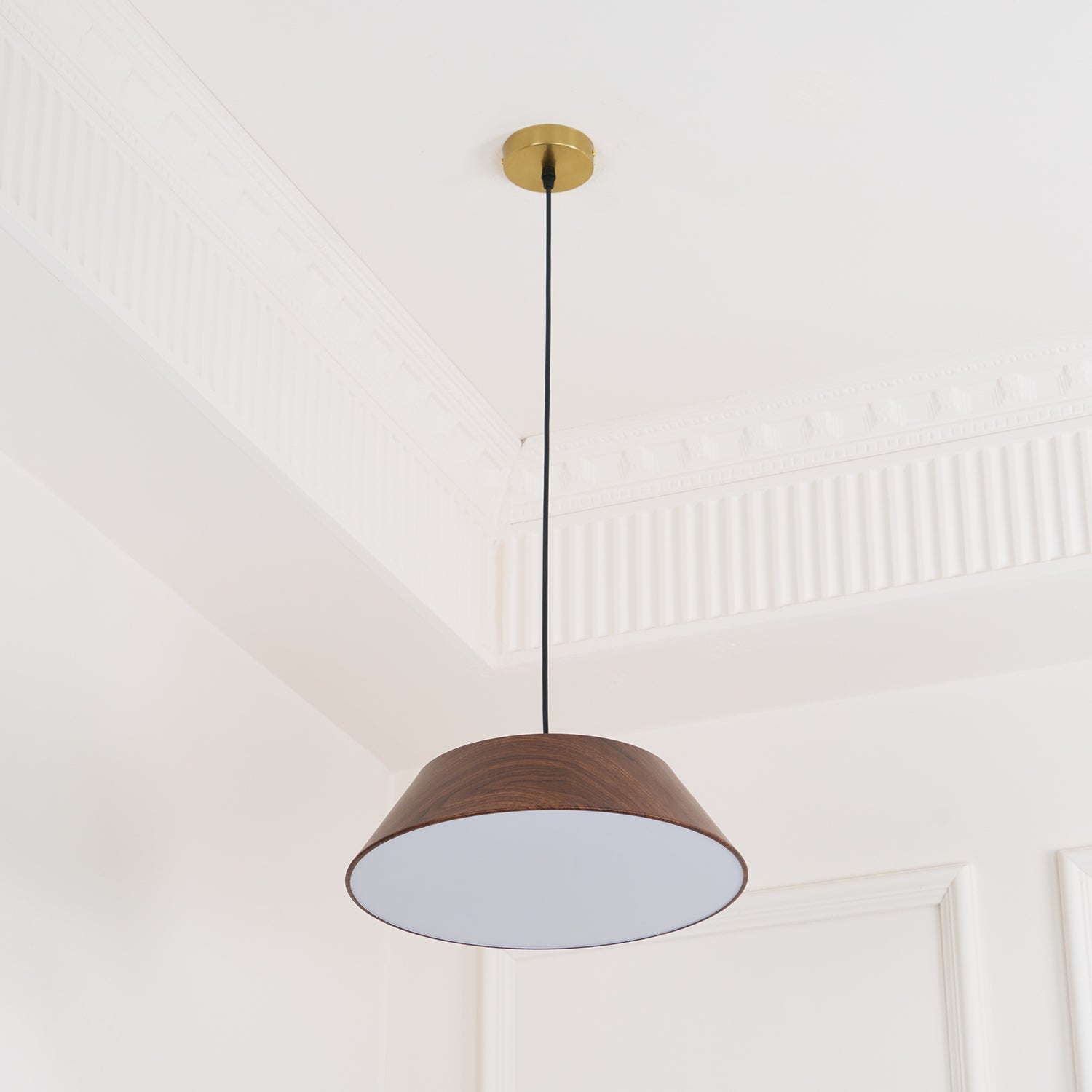 Novain Wood Grain Pendant Light