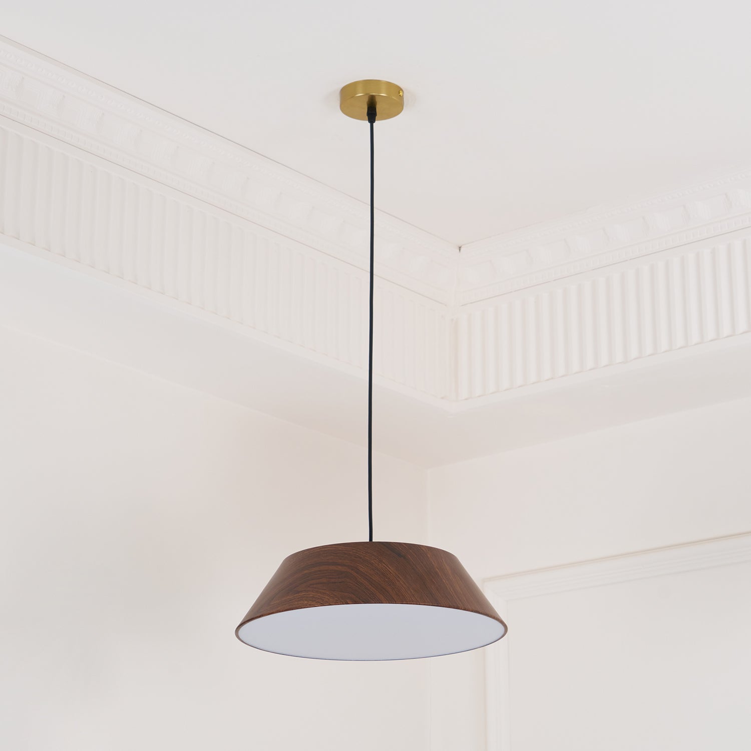 Novain Wood Grain Pendant Light