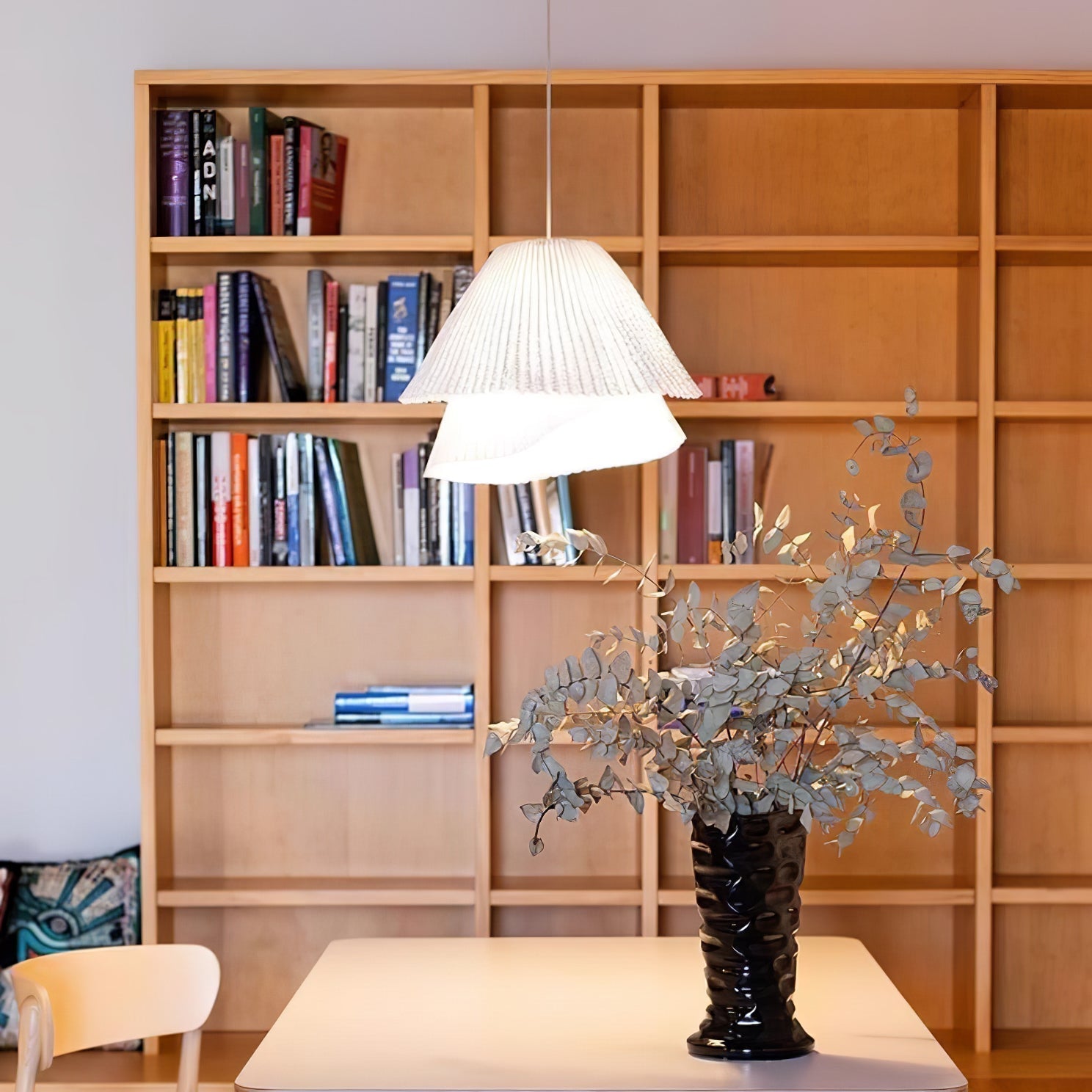 Viora Steel Vintage Pendant Lamp-Neutral Decor