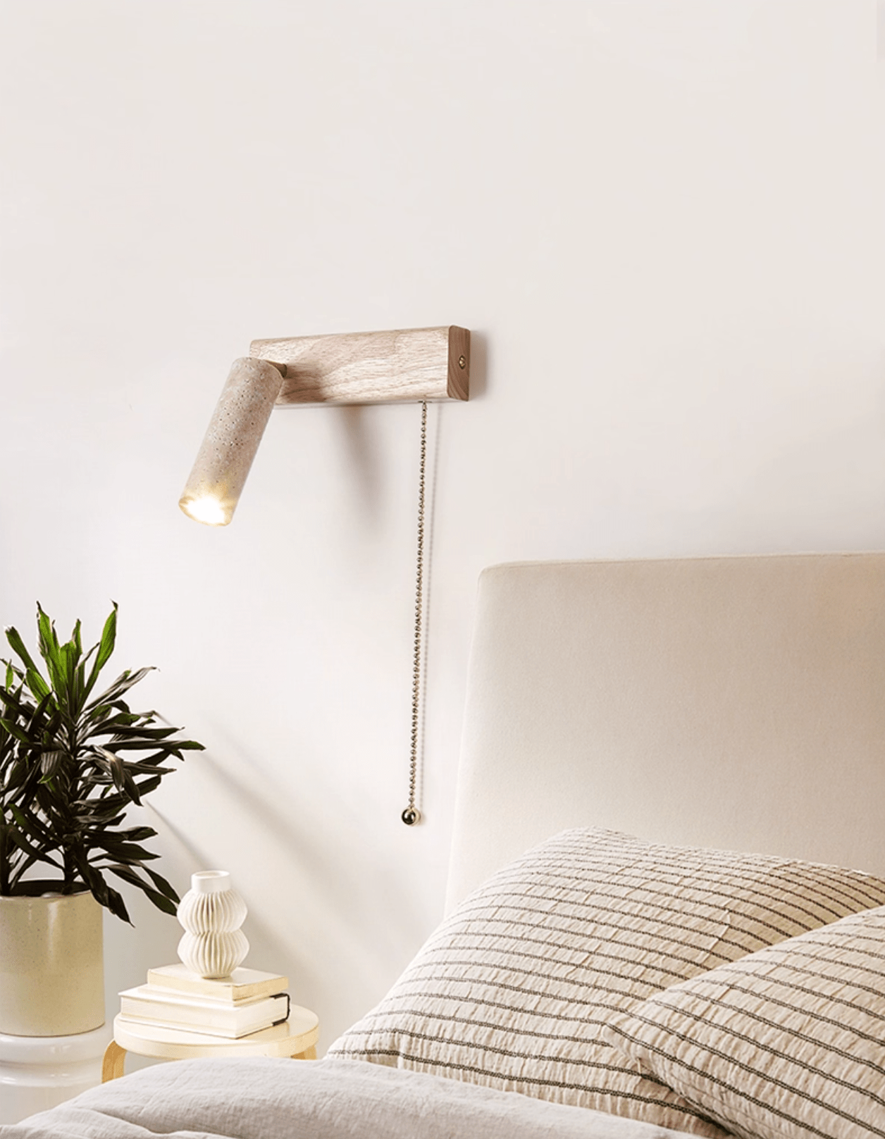 Othrix Beam Pull Wall Light-Neutral Decor