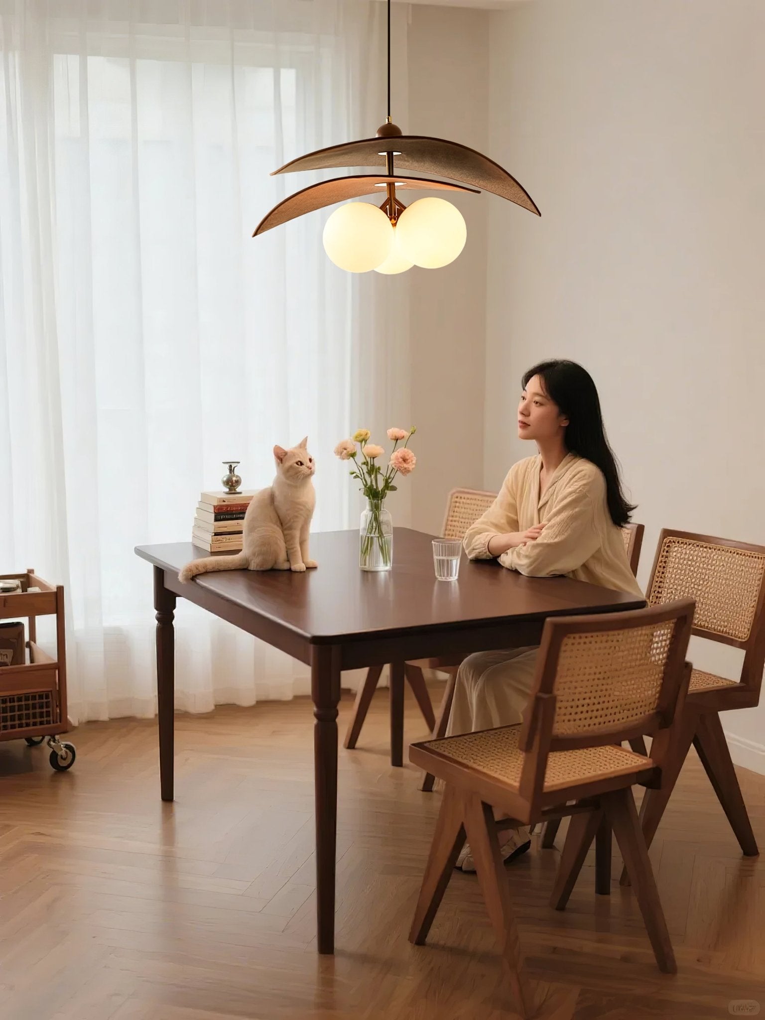 Svor Bloom Pendant Light-Neutral Decor