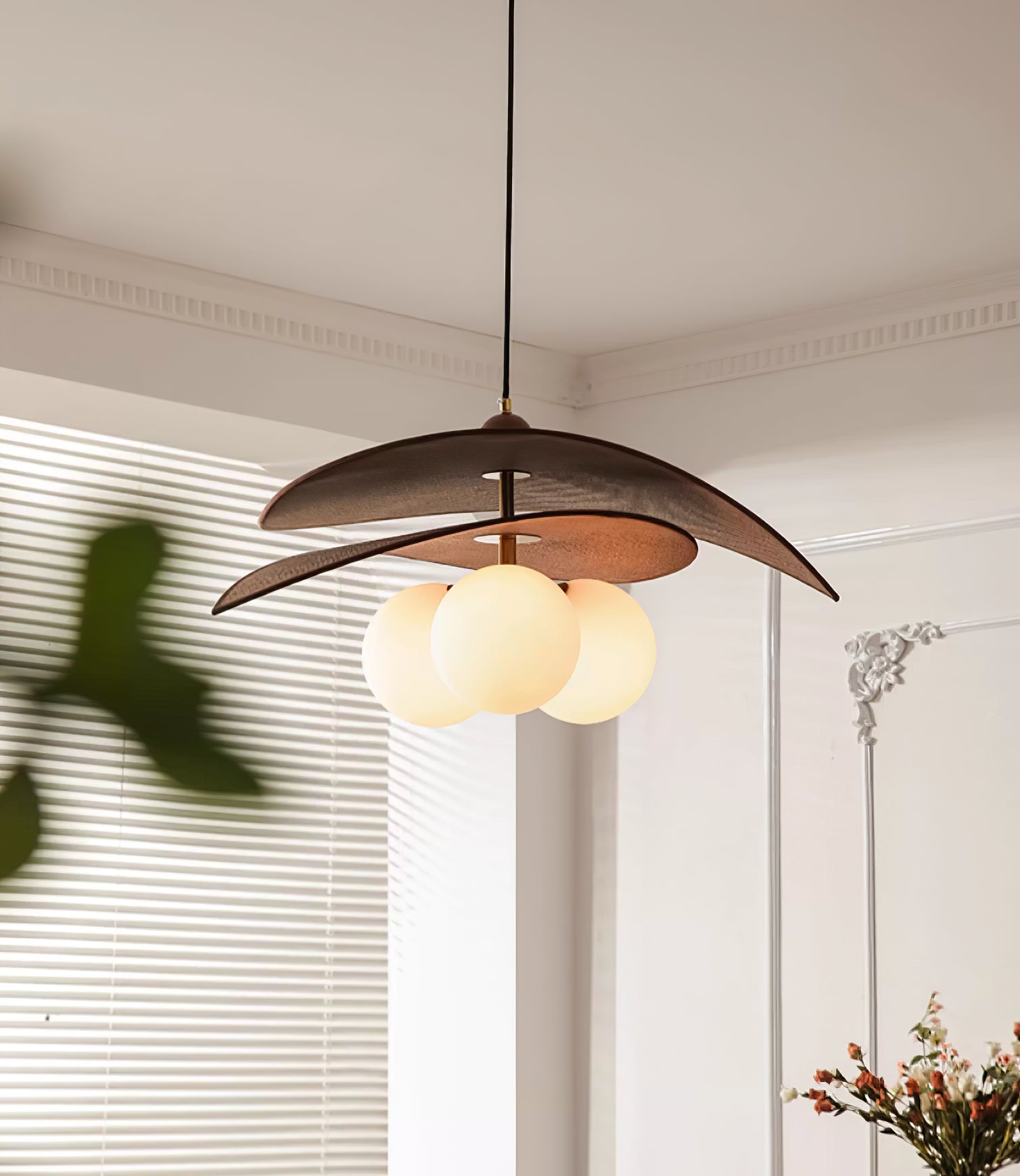 Svor Bloom Pendant Light-Neutral Decor