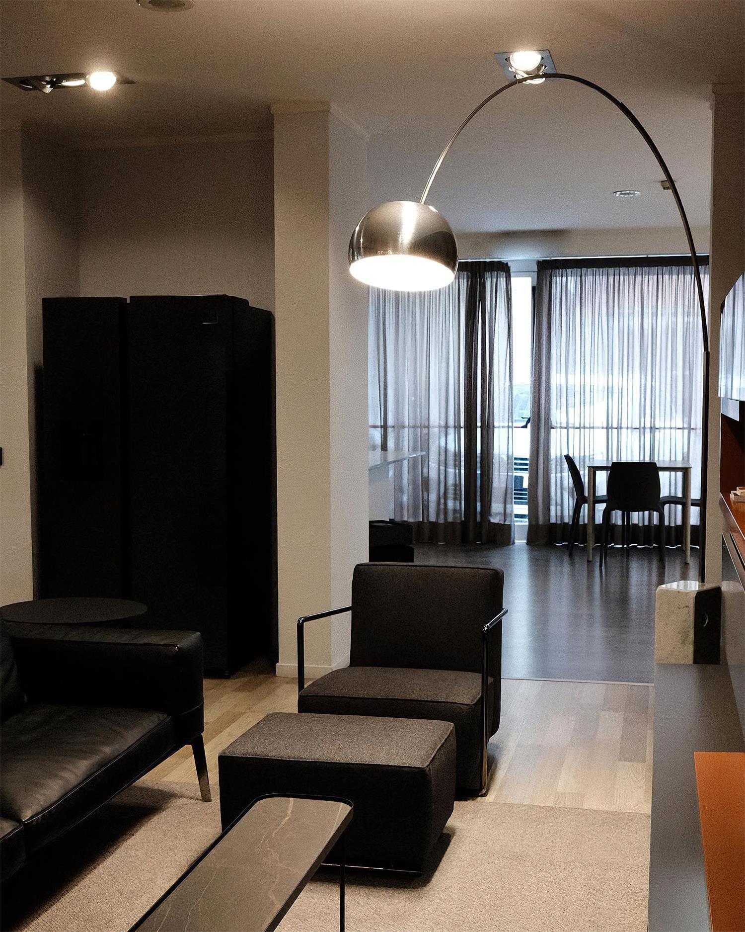 Parabola Floor Lamp
