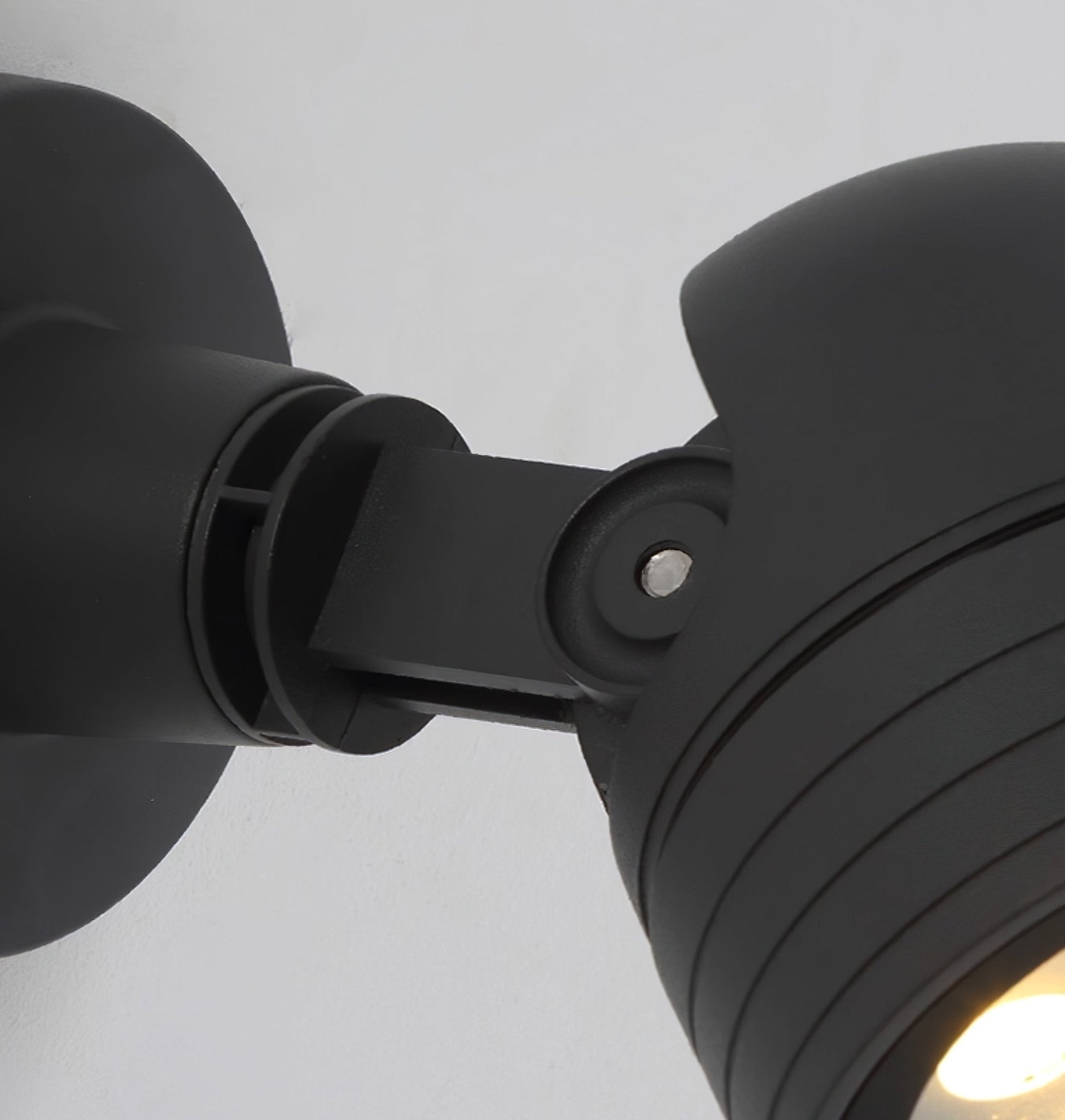 Fyld Focus Outdoor Spot Light-Neutral Decor