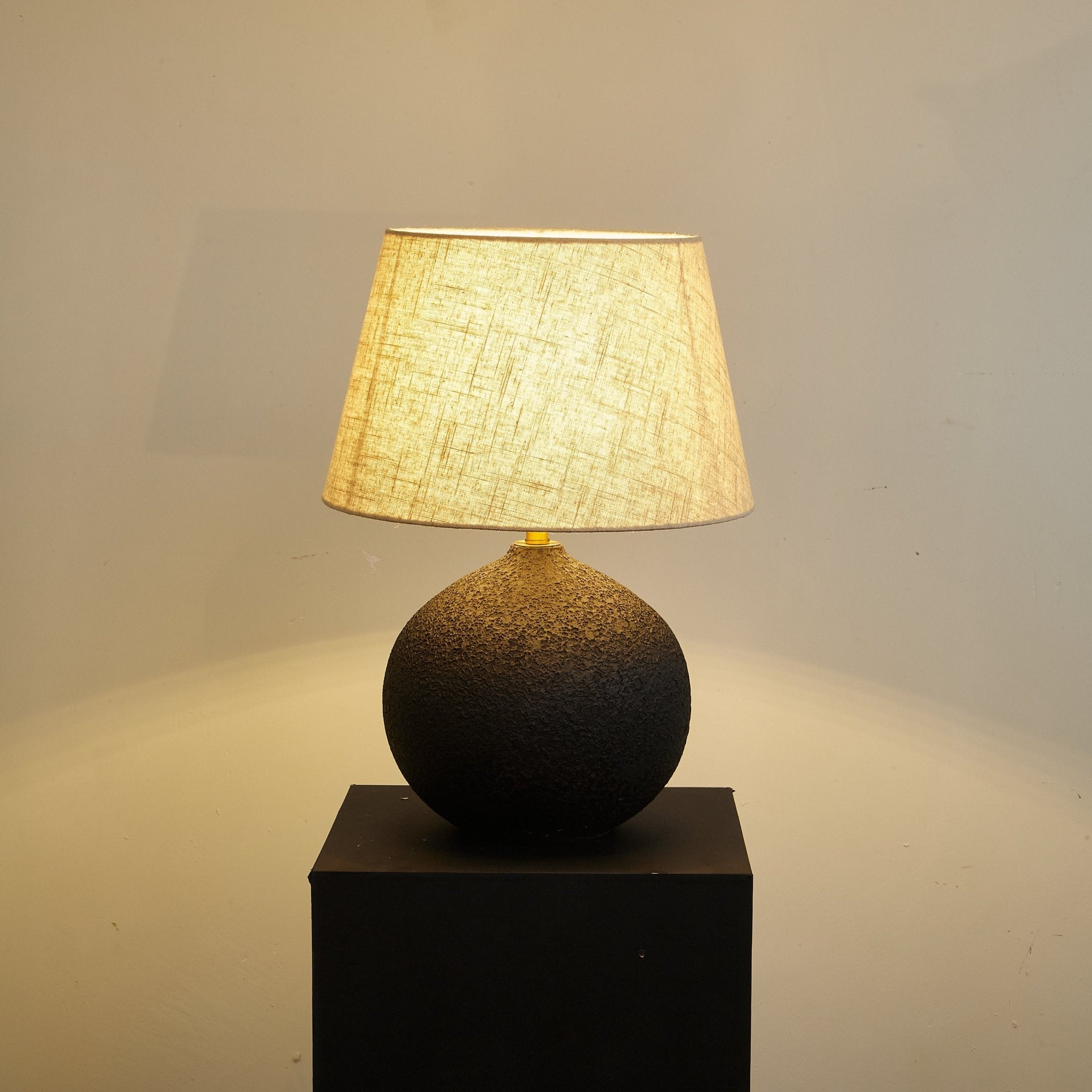 Serena Modern Table Lamp-Neutral Decor