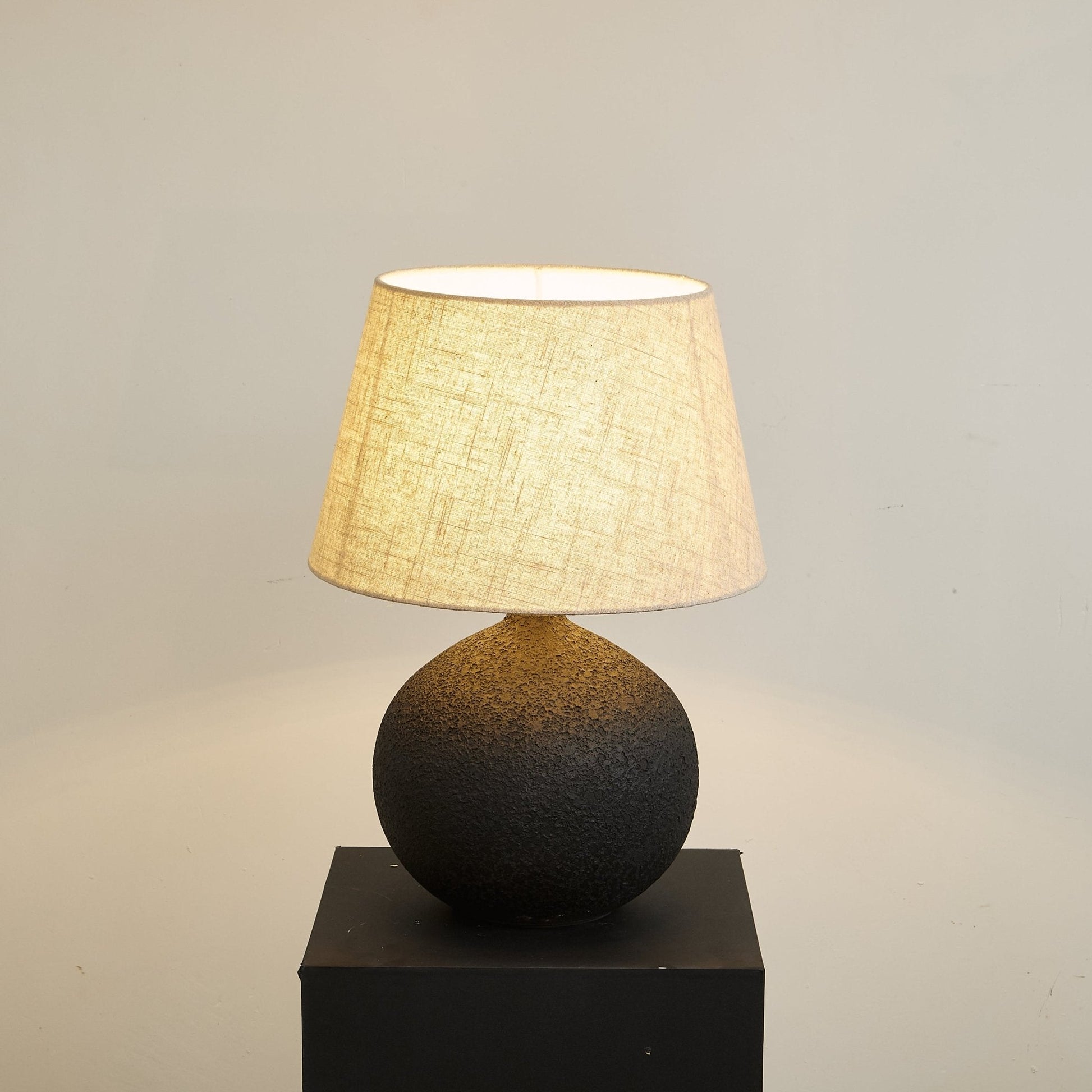 Serena Modern Table Lamp-Neutral Decor