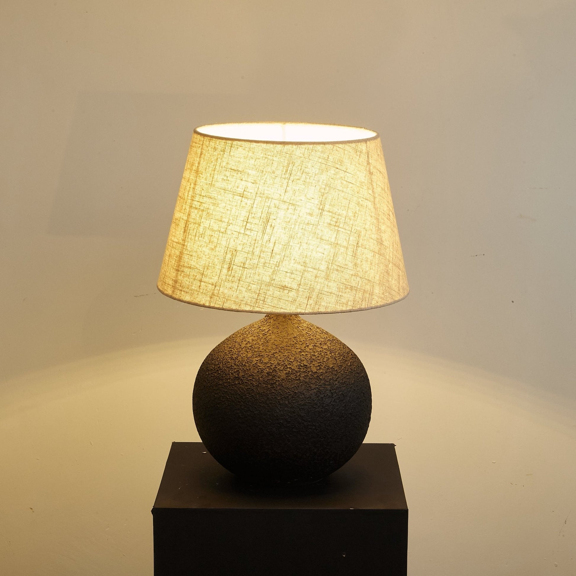 Serena Modern Table Lamp-Neutral Decor