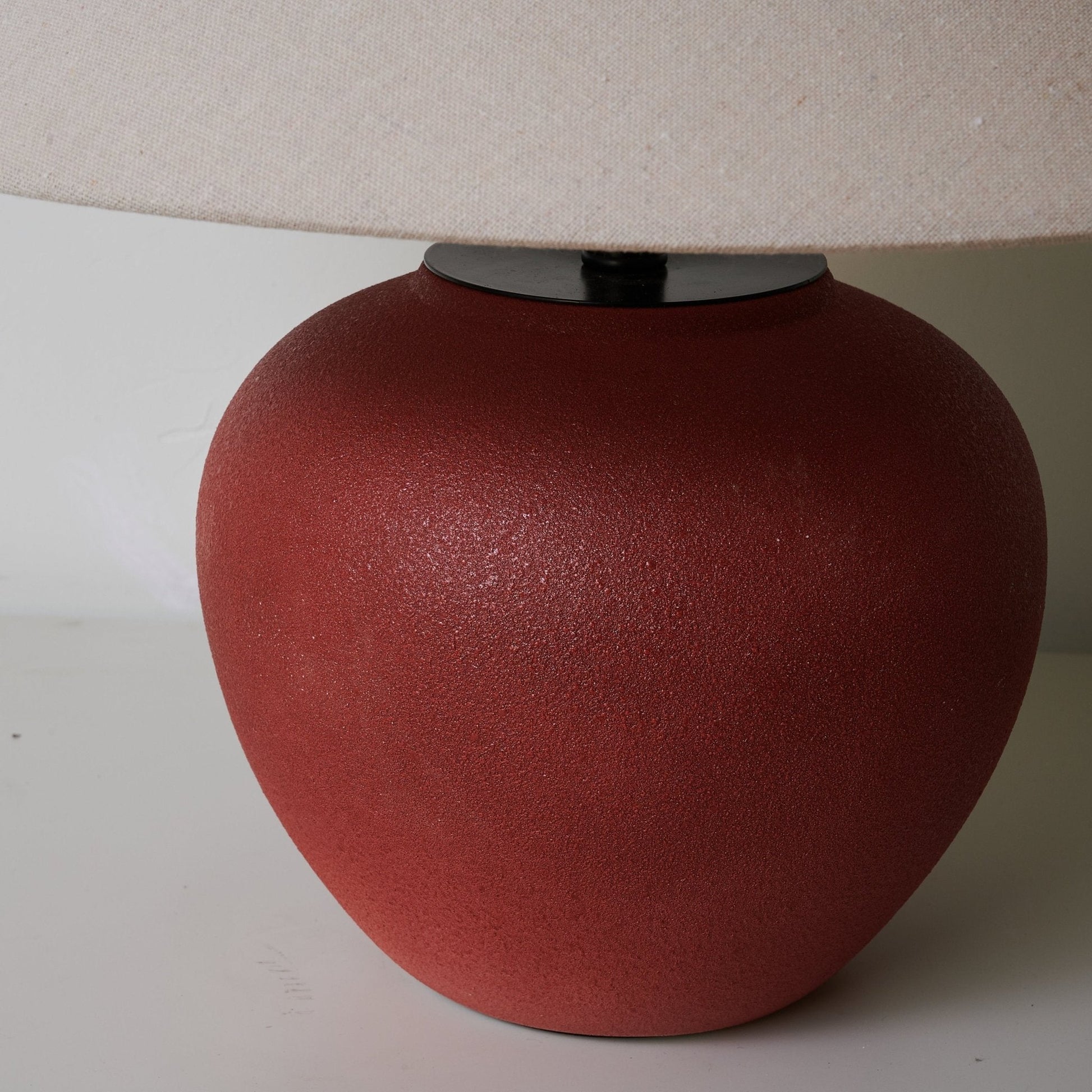 Kiara Minimalist Ceramics Table Lamp-Neutral Decor