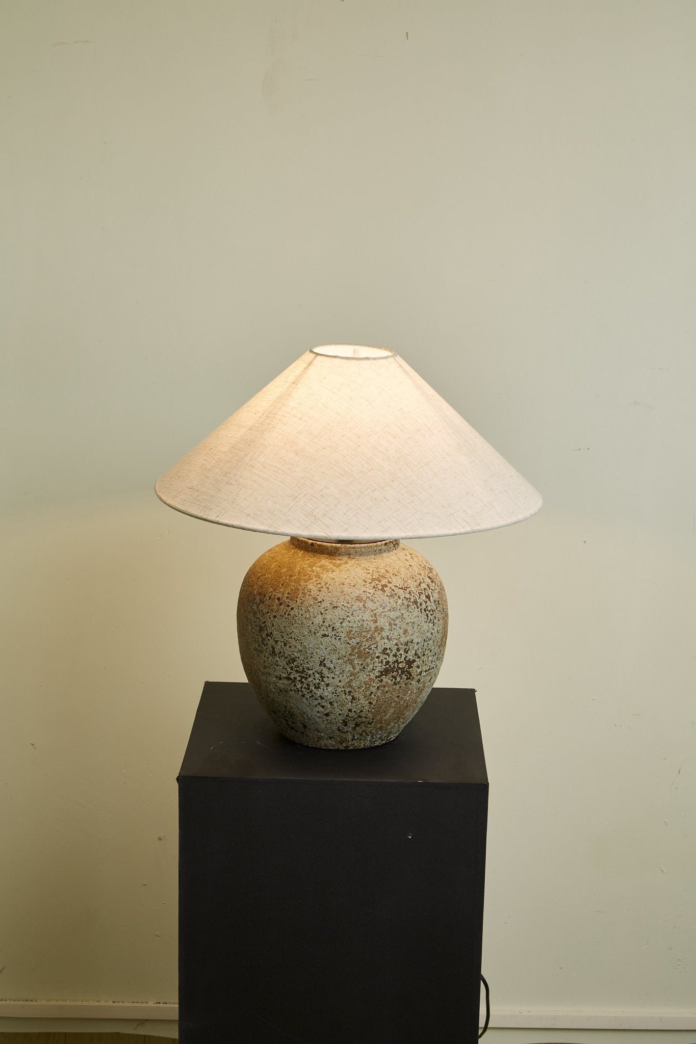Wells Rustic Ceramic Table Lamp-Neutral Decor