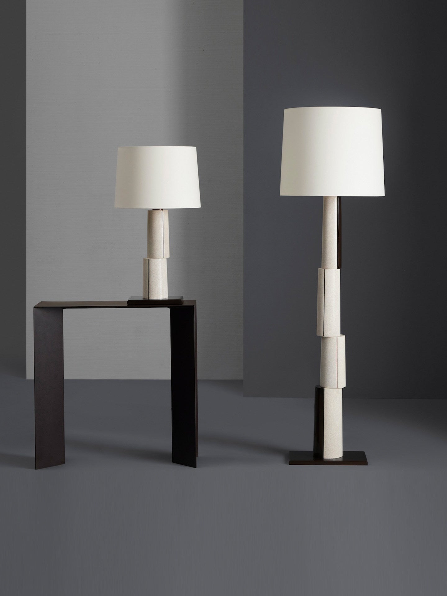 Tessaro Stacked Table Lamp-Neutral Decor